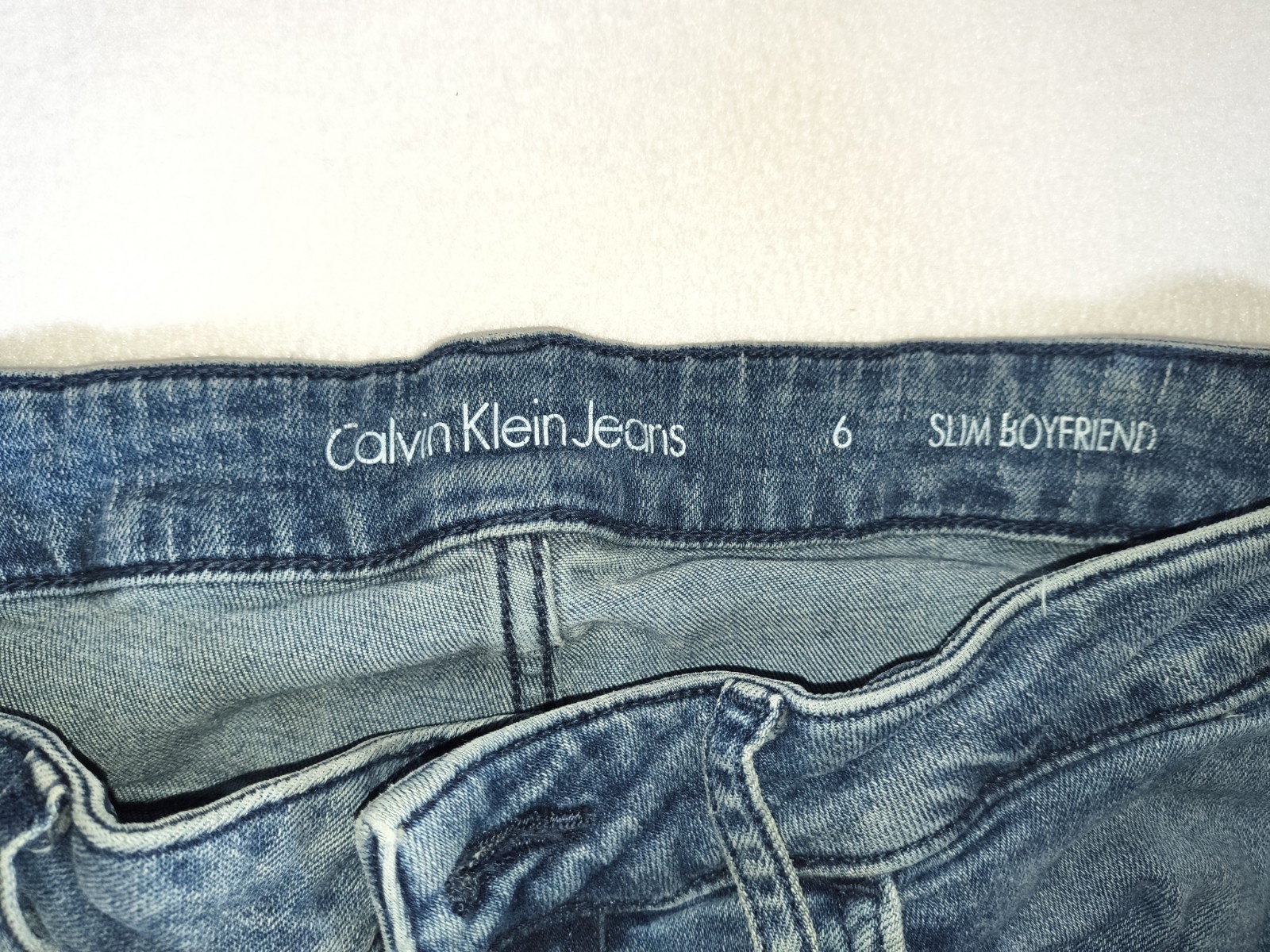 Calvin Klein Women’s Slim Boyfriend Jeans Blue, Size 6