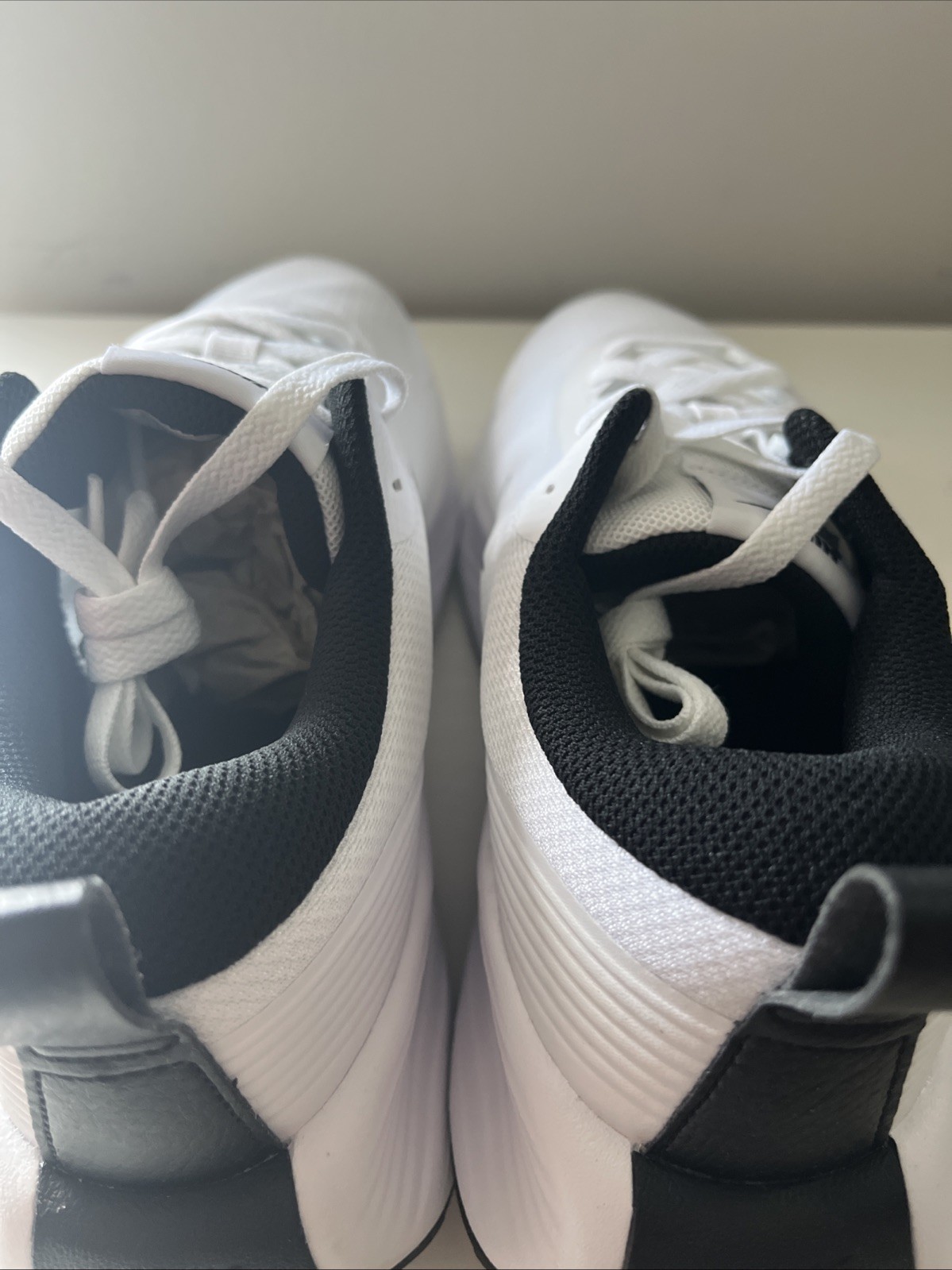 Nike Promina Mens 8.5 White Black Athletic Running Shoes Sneakers FV5285-101