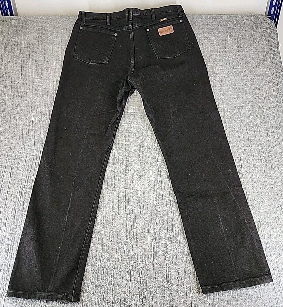 Wrangler 47MWZBK Cowboy Cut Regular Fit Jeans Size 38×32 Black Pants Denim