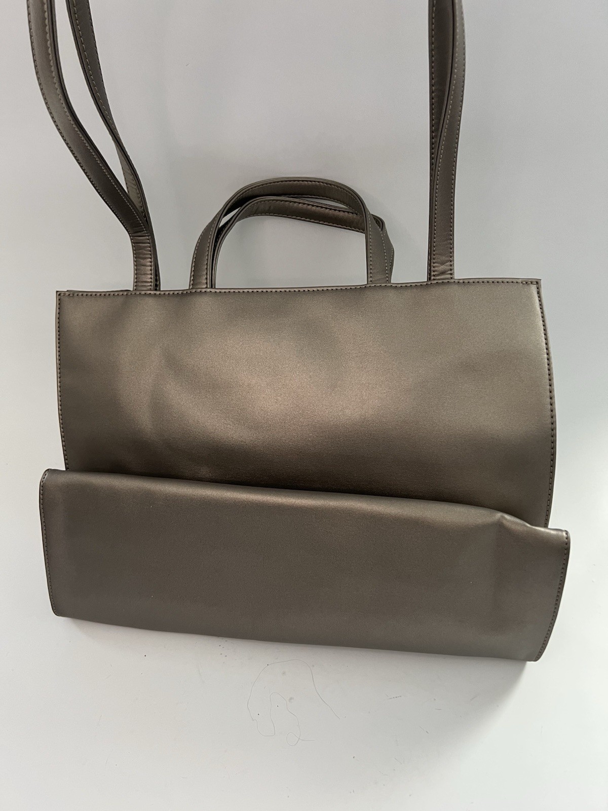 Authentic Telfar Medium Shopping Bag Bronze Metallic Vegan Leather Tote Dust Bag