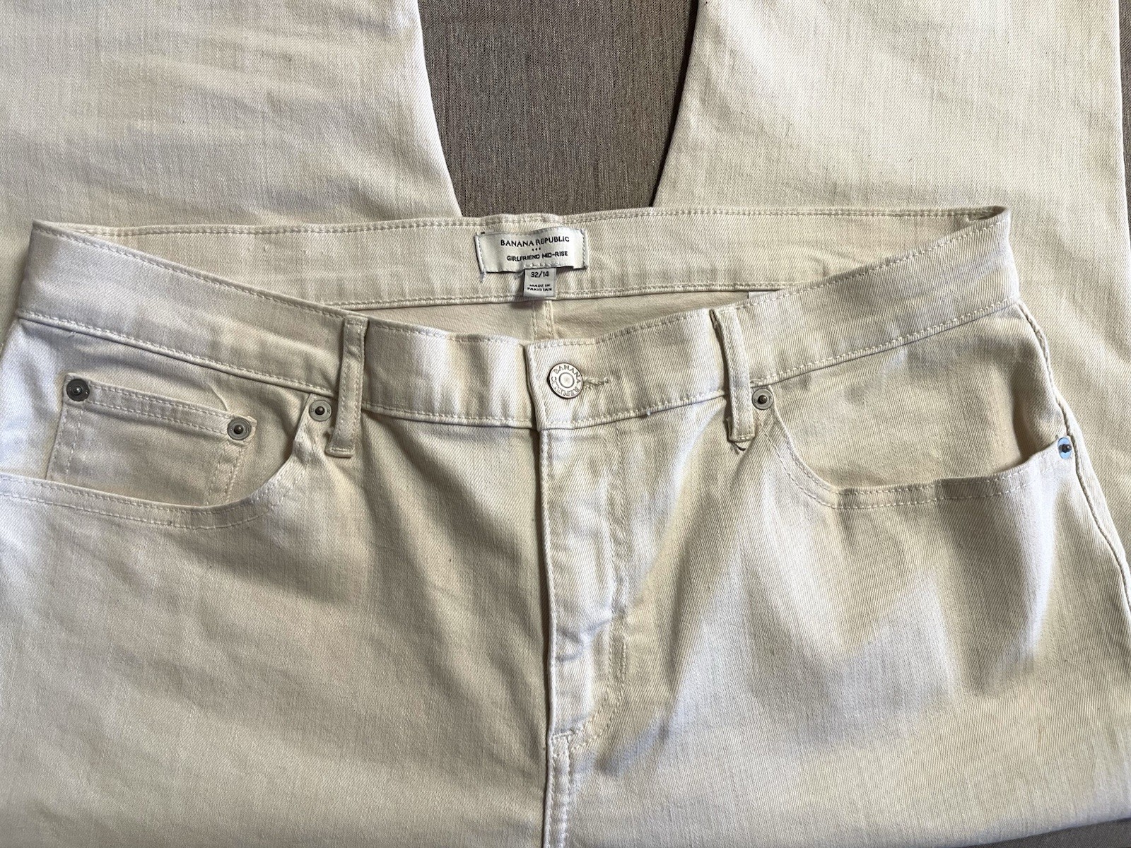 BANANA REPUBLIC, GIRLFRIEND Mid-Rise 32/14 Cream Off White Jeans, NWOT