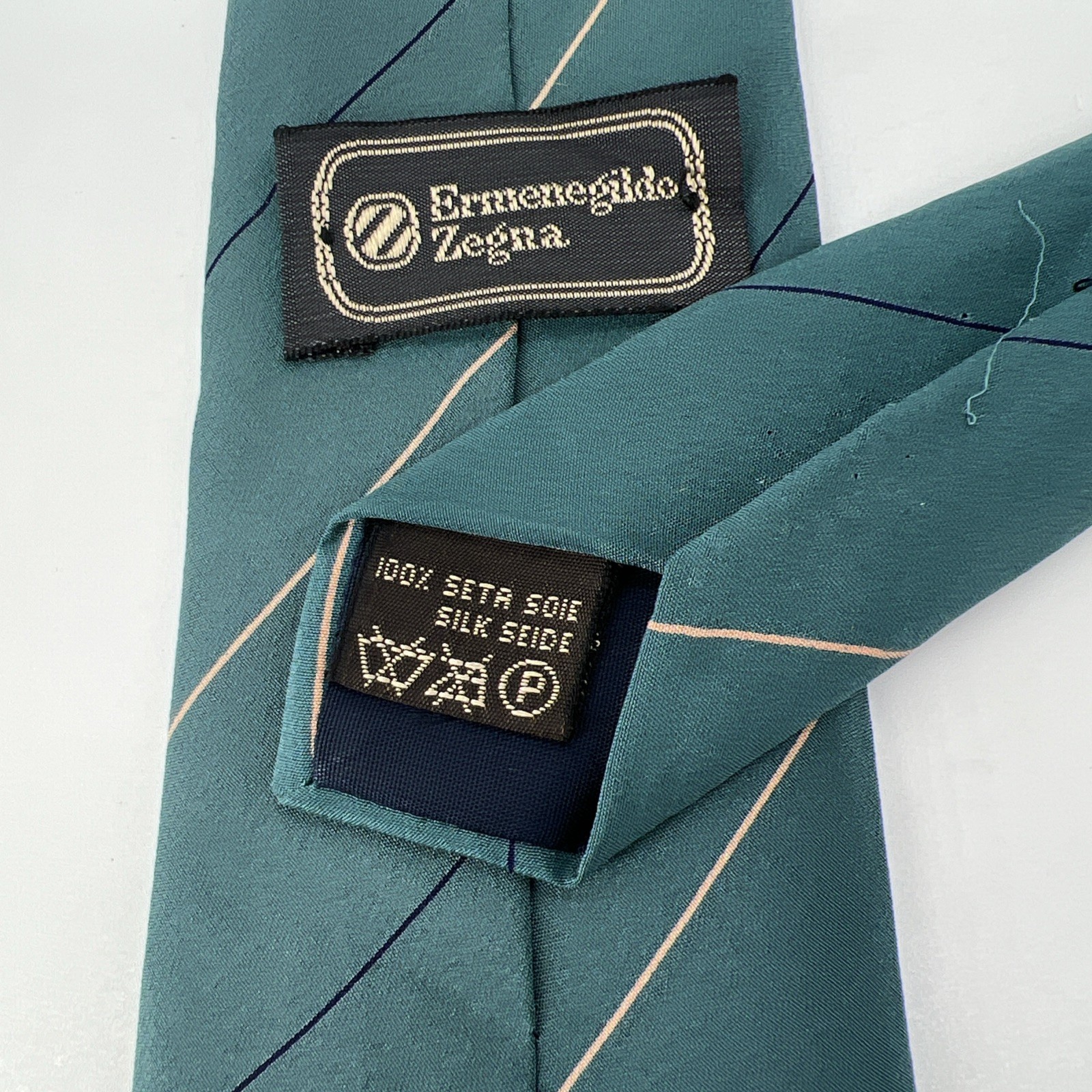 Ermenegildo Zegna 100% Silk Tie Green Striped 58.5 x 3.25″ Made In Italy