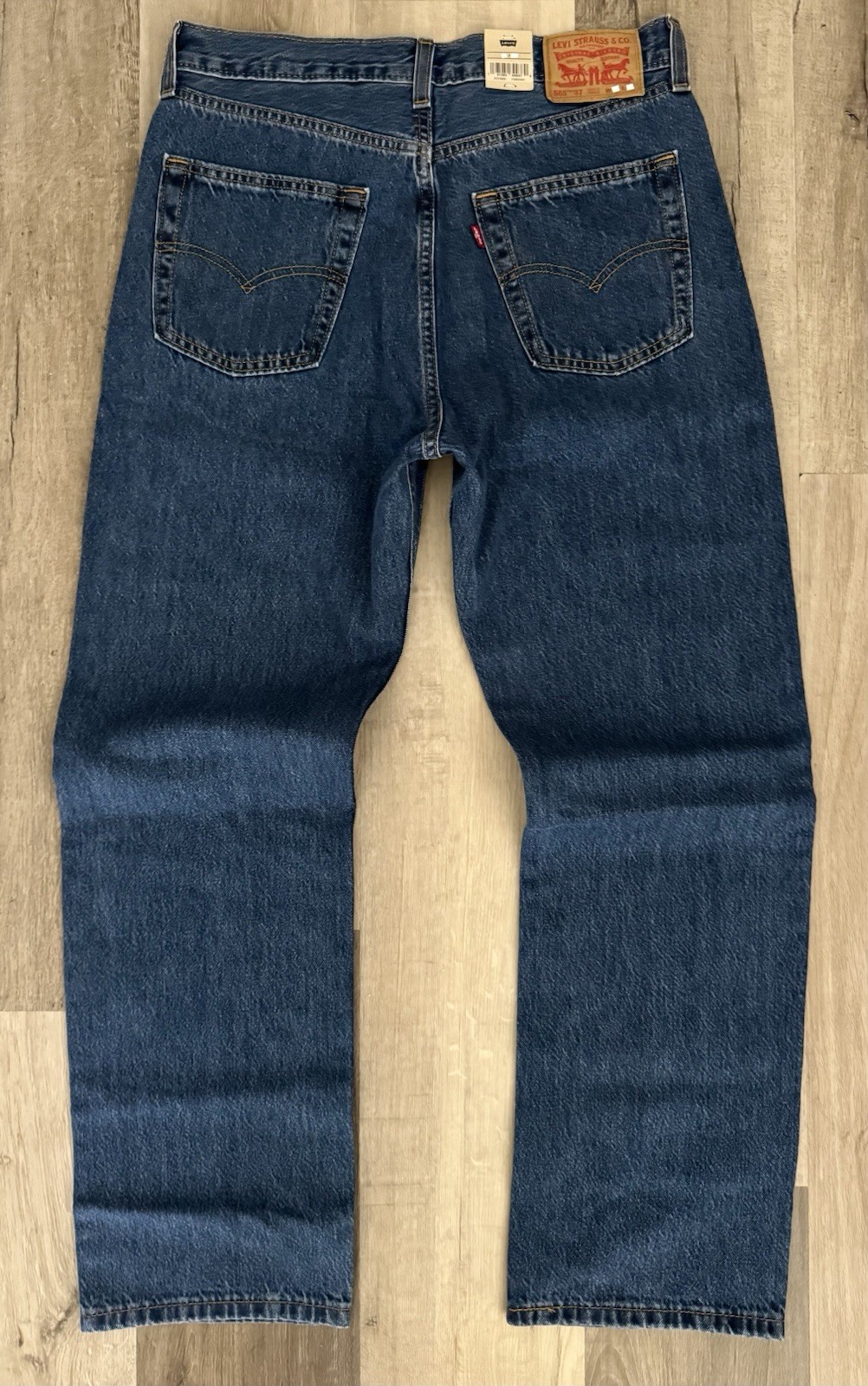 Levi’s 565 ’97 Loose Straight Leg Jeans Men Size 33 X 32 Blue Distressed Wash