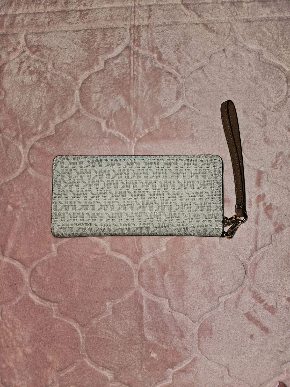 Michael Kors Logo Zip-Around Wristlet Wallet Organizer, Photo Holder Beige/Brown