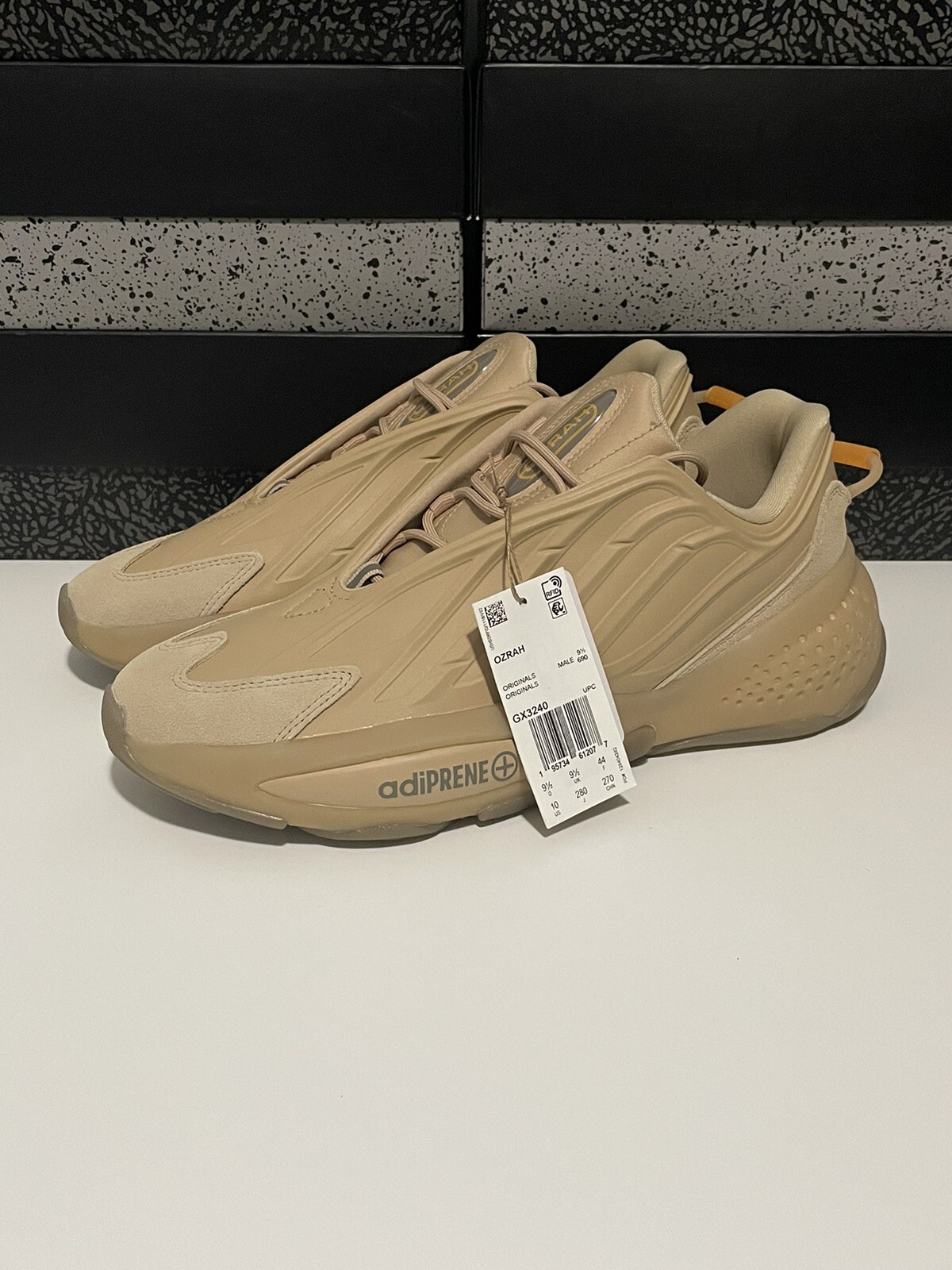 New Adidas Originals Ozrah “Pale Nude” GX3240 Men’s Size 10-12 Athletic Sneakers