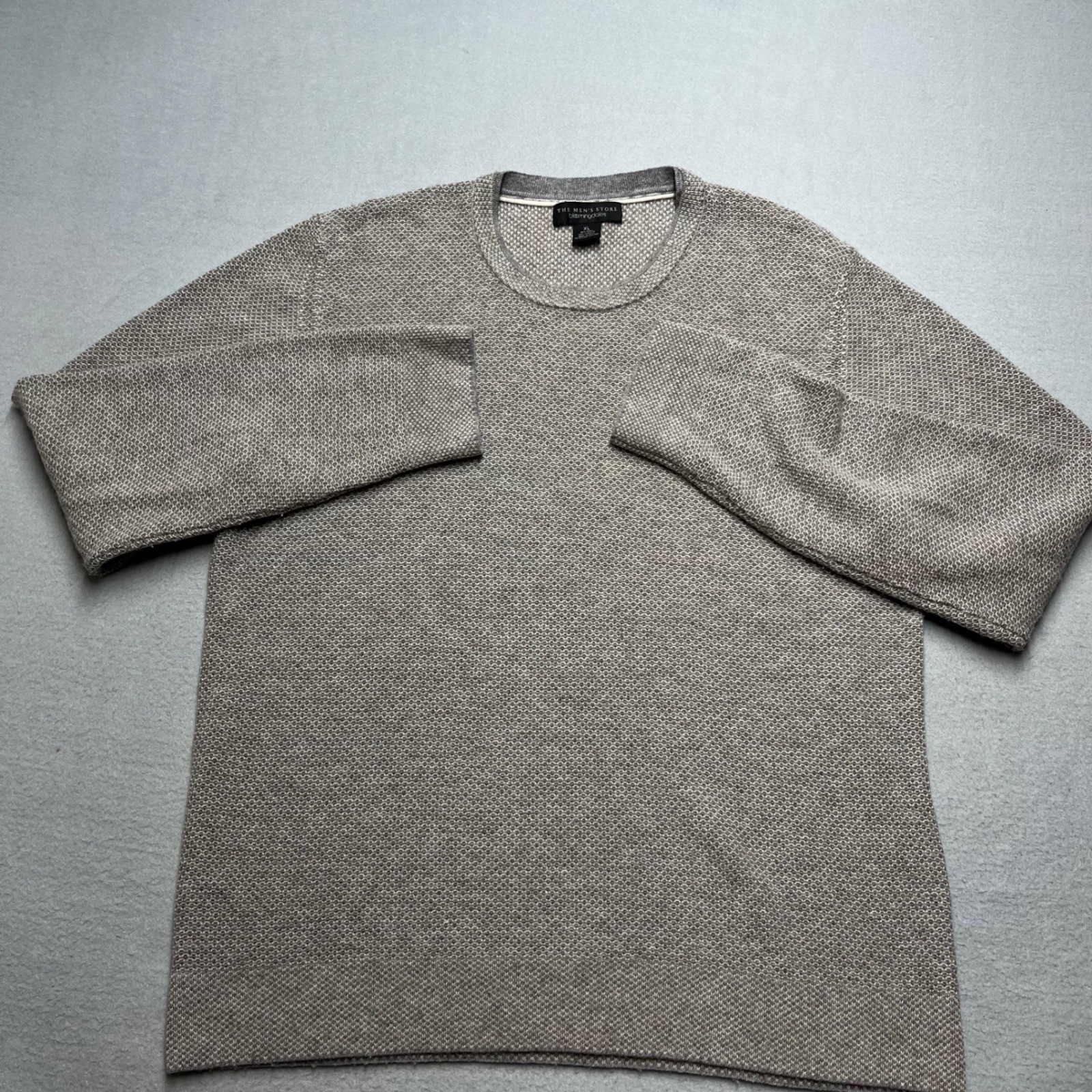 The Mens Store Bloomingdales XL Crew Sweater 90%Wool 10shmere Textured Knit