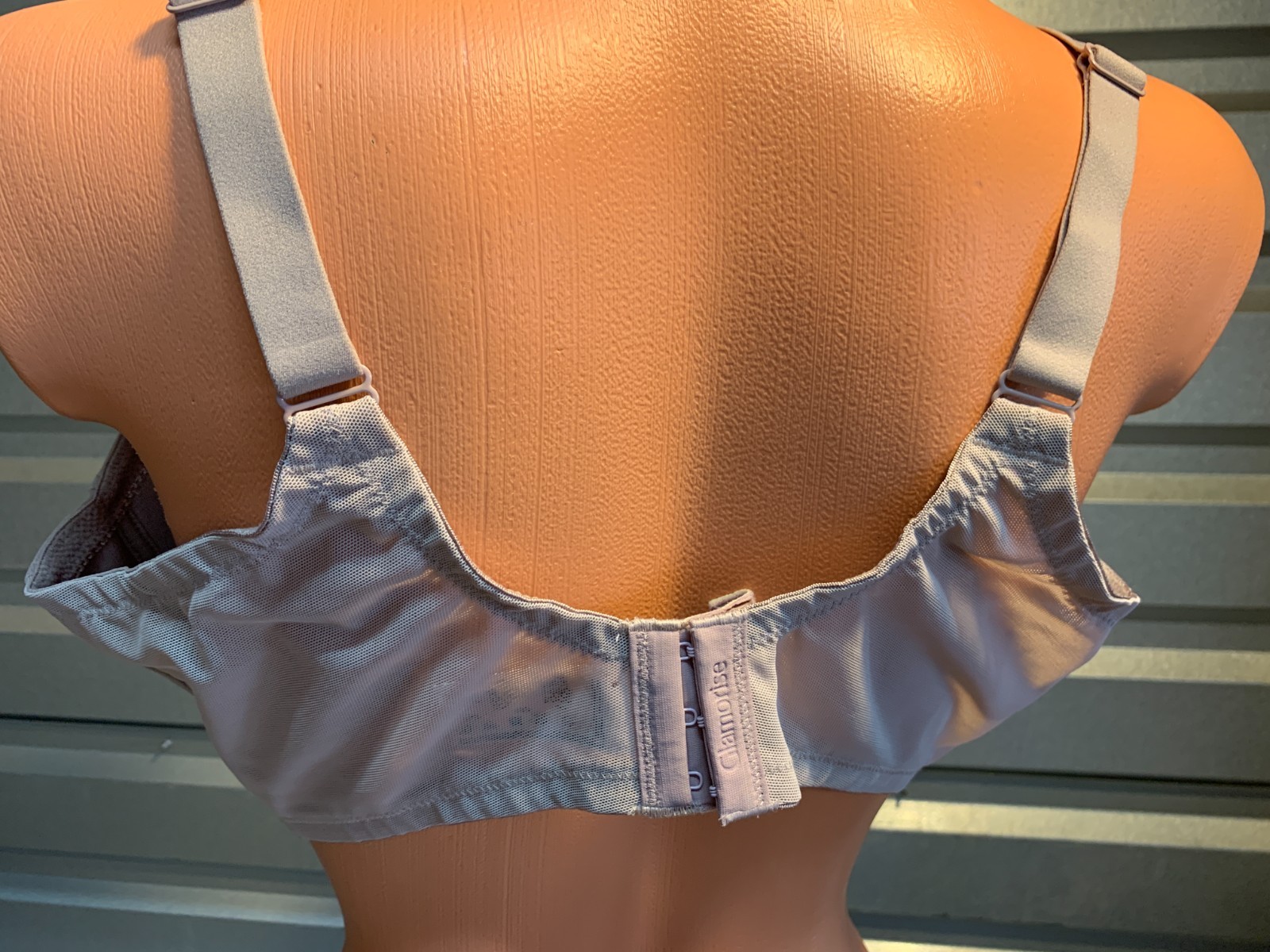 Glamorise ComfortLift Wire‑Free Bra • Full Coverage • Soft Lace • Support • 40F