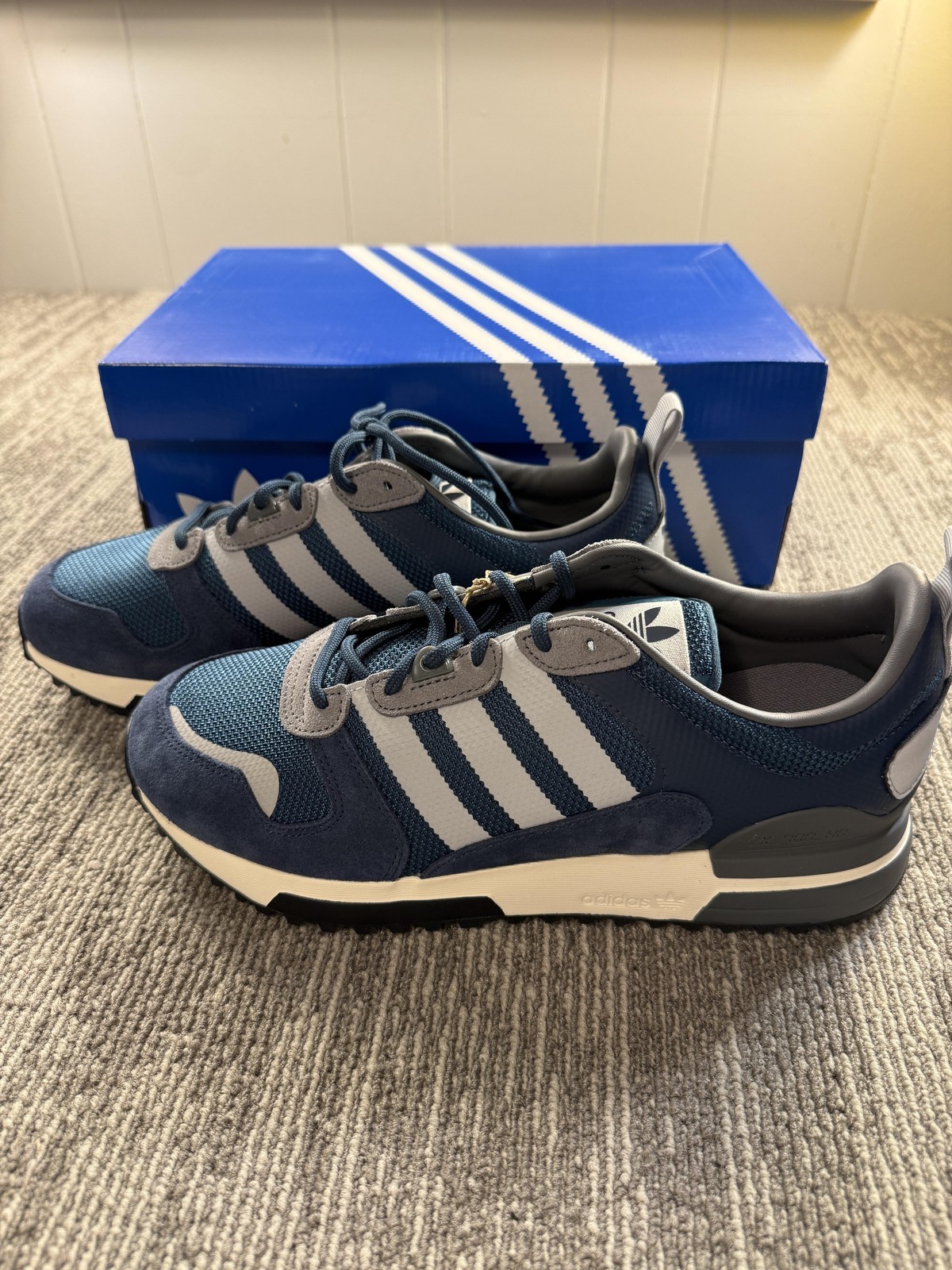 Adidas ZX 700 HD Shoes Mens Size 9 Blue Suede Mesh Originals Sneakers H01850