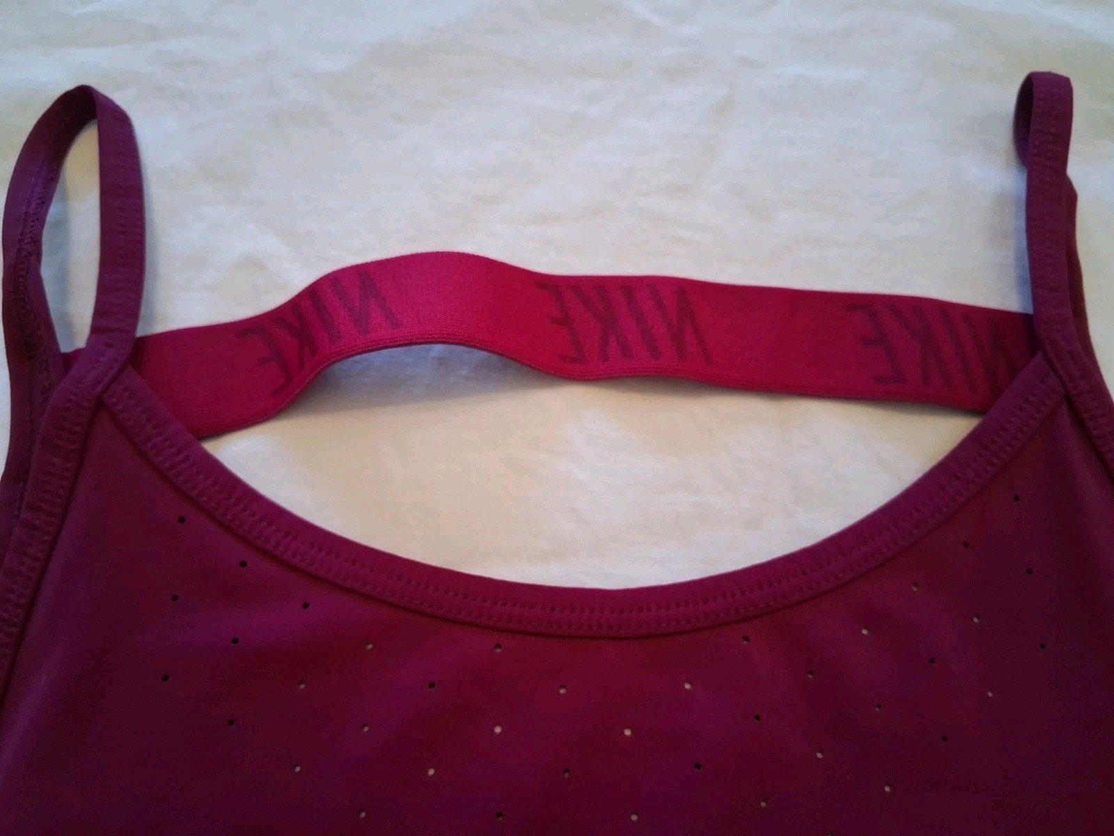 ​Nike Pro Dri-FIT Tank Top Women Berry High Neck Laser Cut Open Back Yoga Gym M
