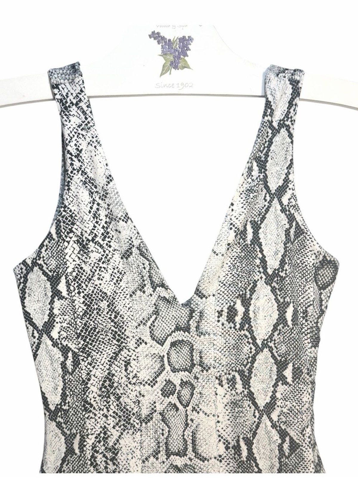 LULUS Women’s Wildlife Black and White Snake Print One Piece Bodysuit Size XS