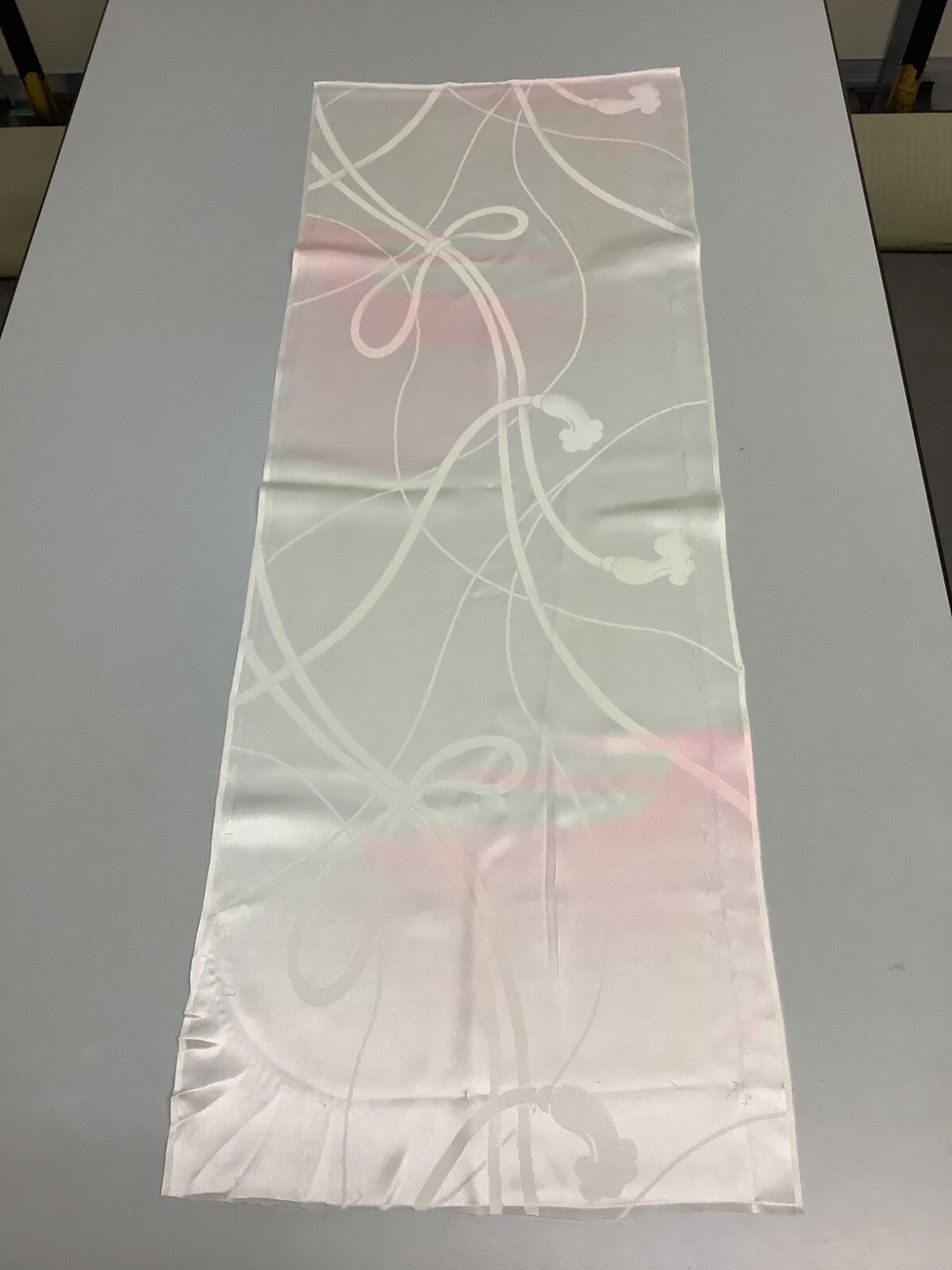 Japanese Vintage Kimono Fabric cloth Boro pink Tradition ivy Dirt 38.1×13.7in