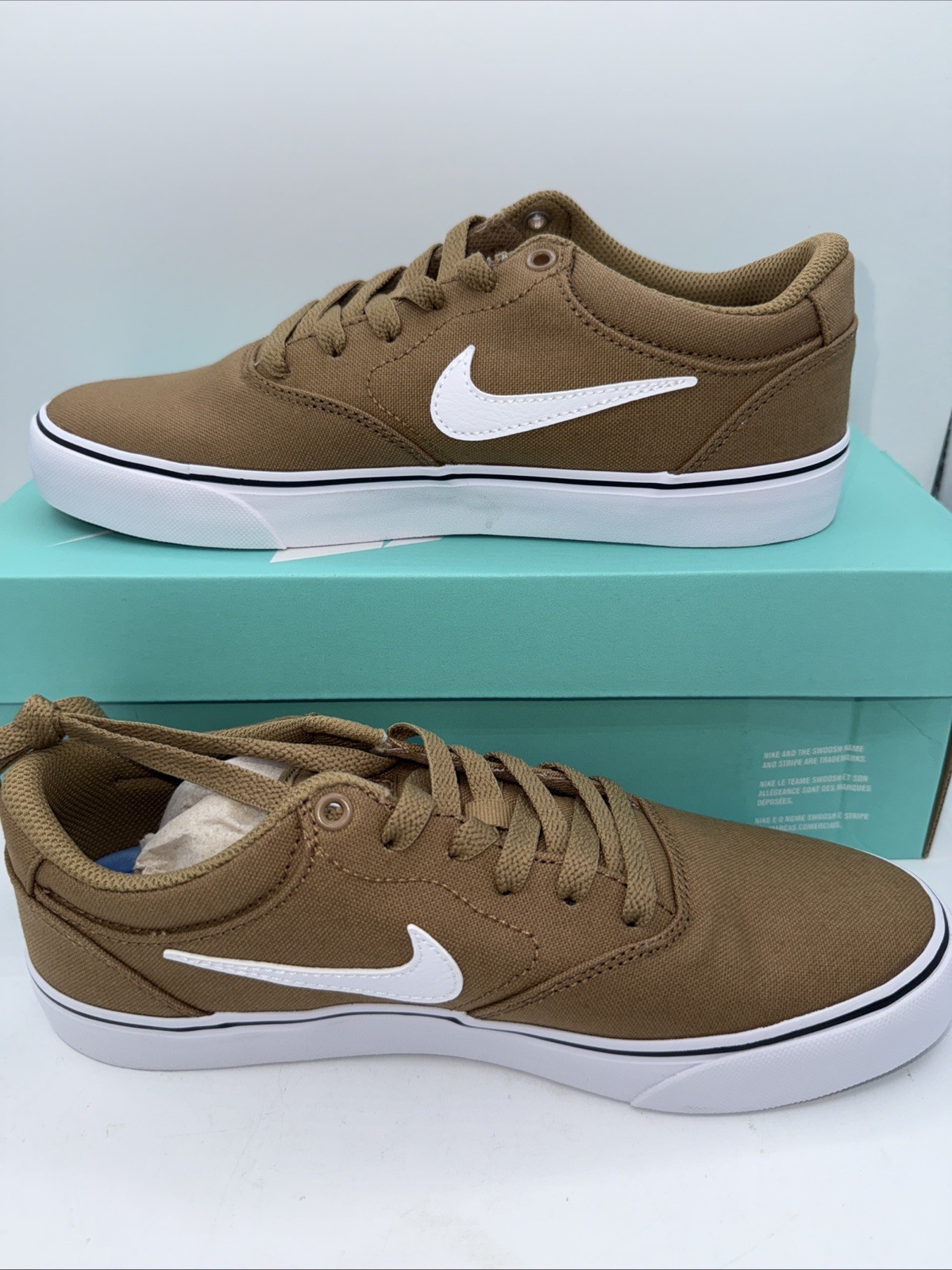 NEW Nike SB Charge Canvas Men’s Khaki/White 6.5 Women 8 DM3494 200