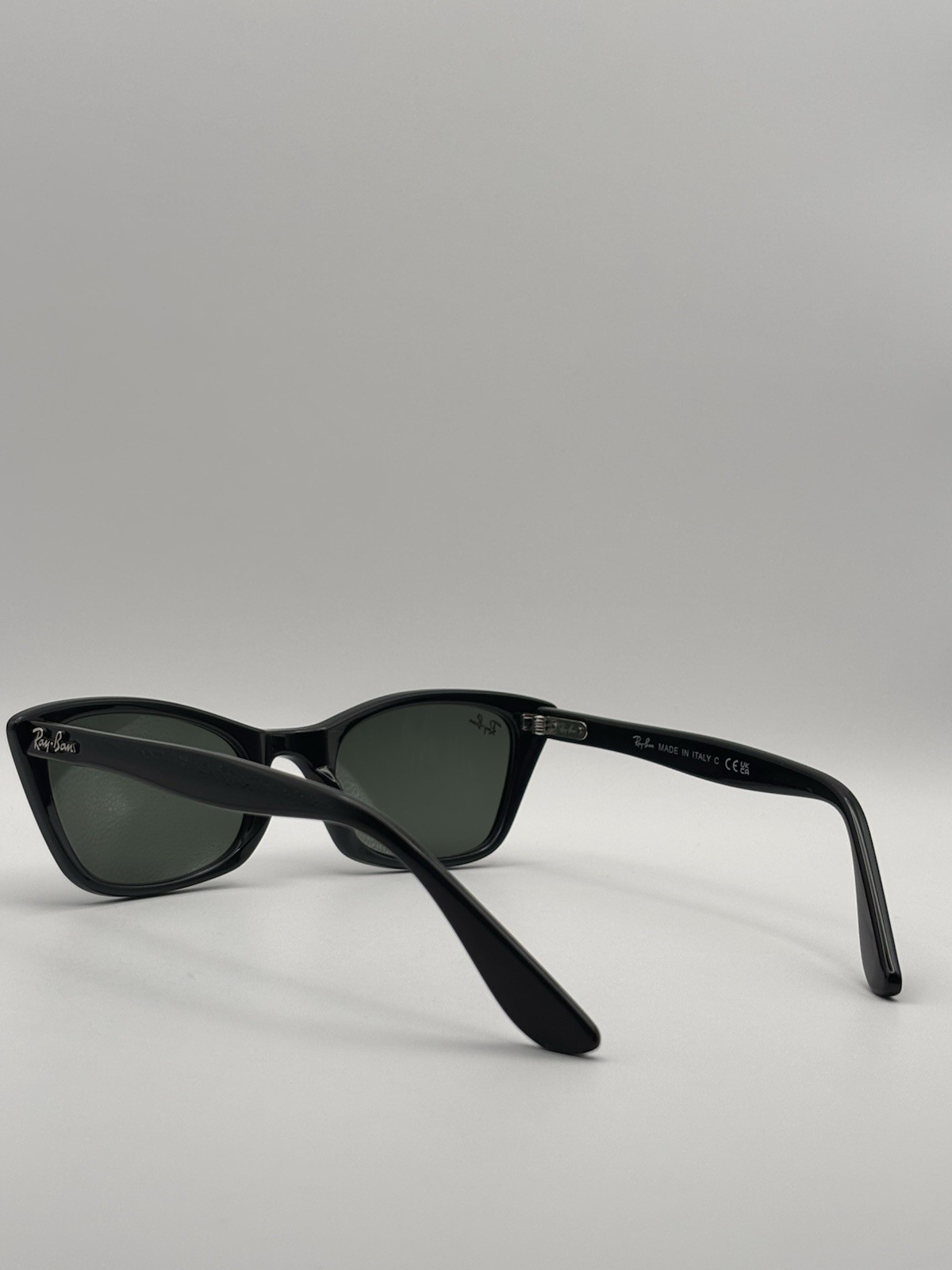Ray-Ban RB2299 Lady Burbank Cat Eye Women’s Sunglasses Black/Green 140mm