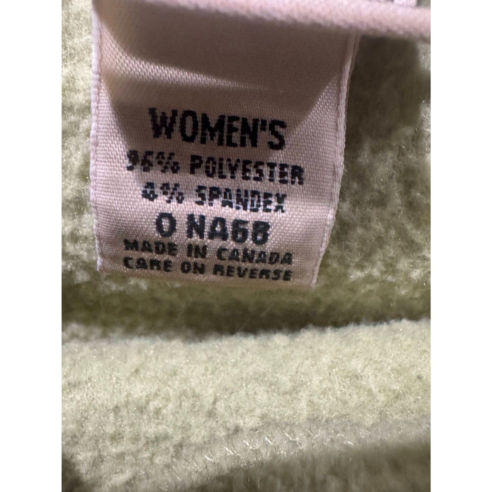 L.L.Bean Chartreuse Green Fleece Mock Neck Pullover a Cozy Classic! Size S