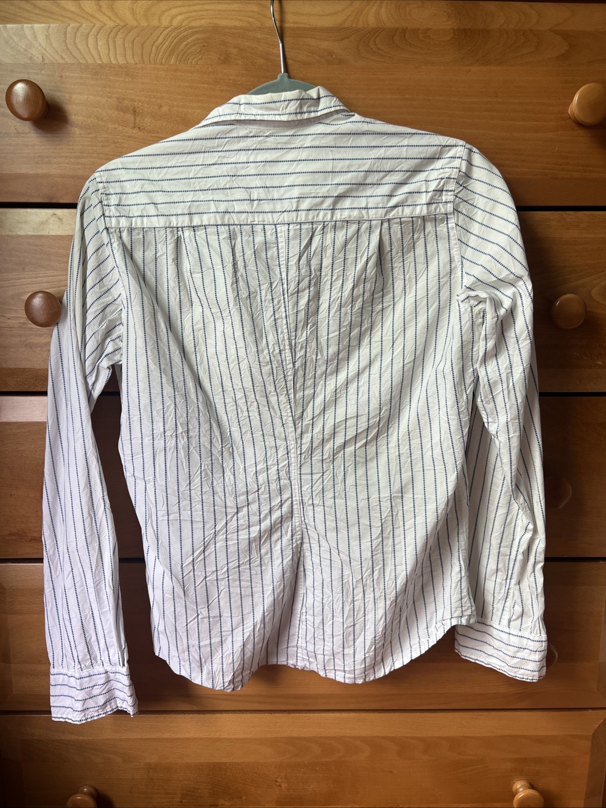 Frank And Eileen – Barry Crinkle – White With Blue Stripe – Size Small
