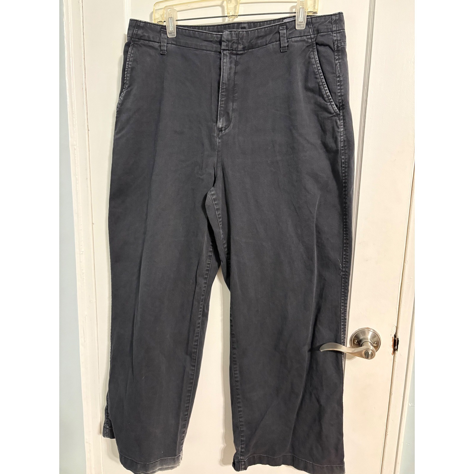 Gap Loose Khaki Wide Leg Pants Women’s Size 16 Black Faded Wash