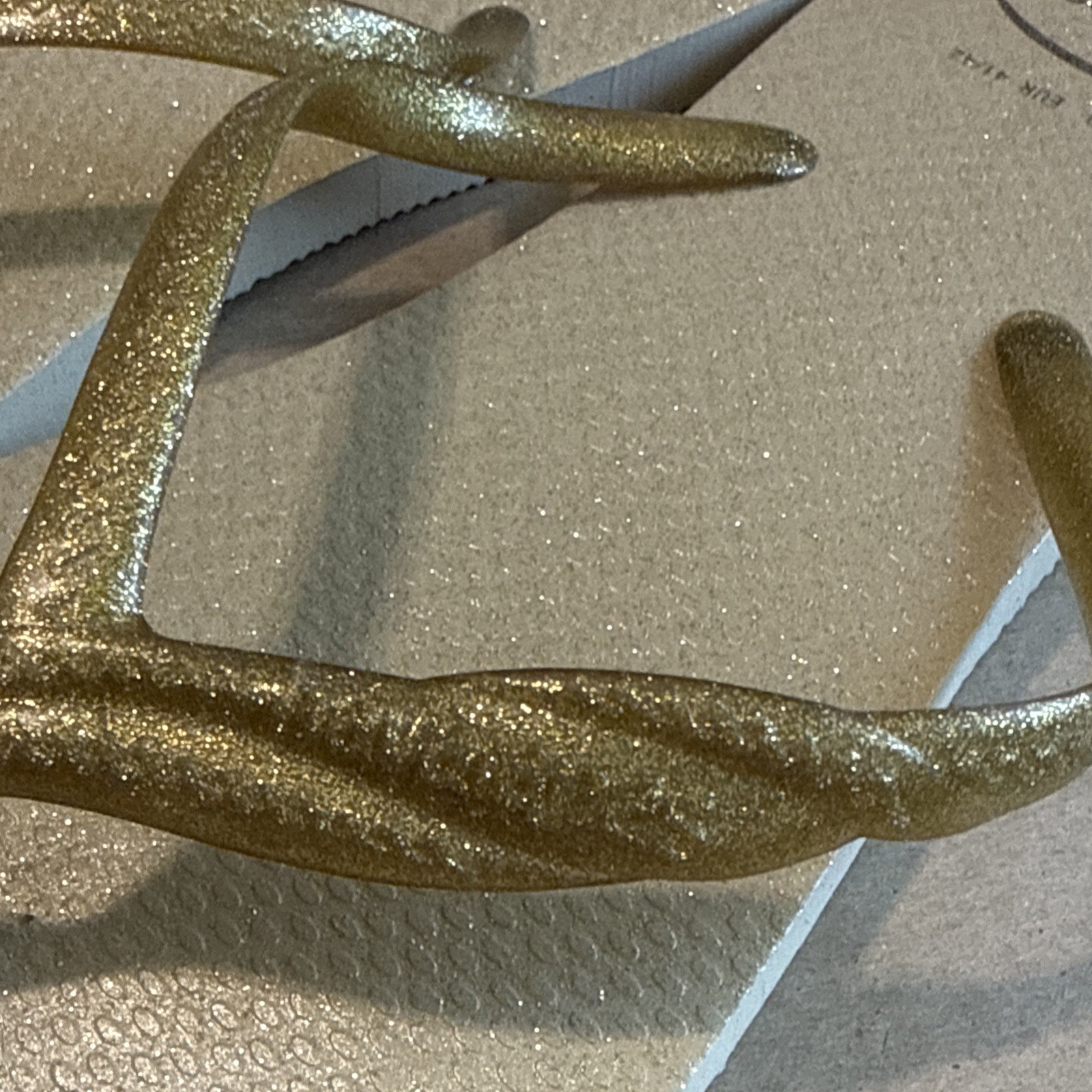 HAVAIANAS Slim Gold with Glitter Footbed and Glitter Straps 39/40 – New