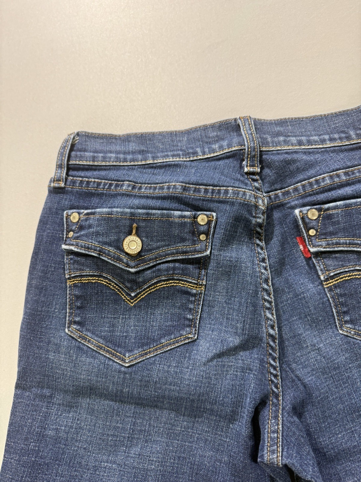Levi’s 505 Jeans Women’s Blue Straight Leg Dark Wash Size 6