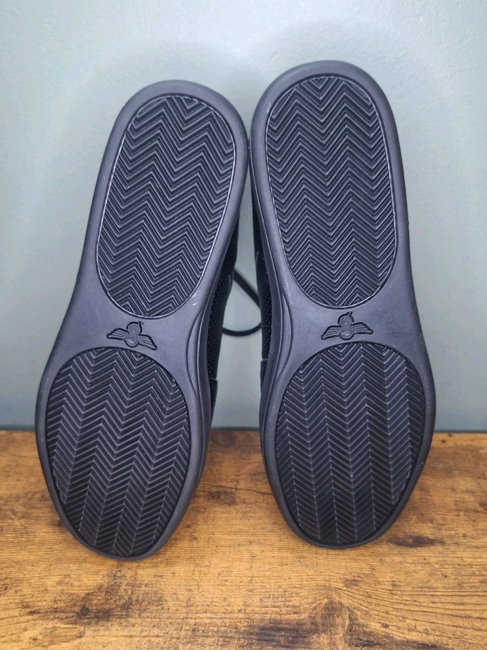 Creative Recreation Cesario Lo Mens Size 10.5, Black (New, Worn Box)