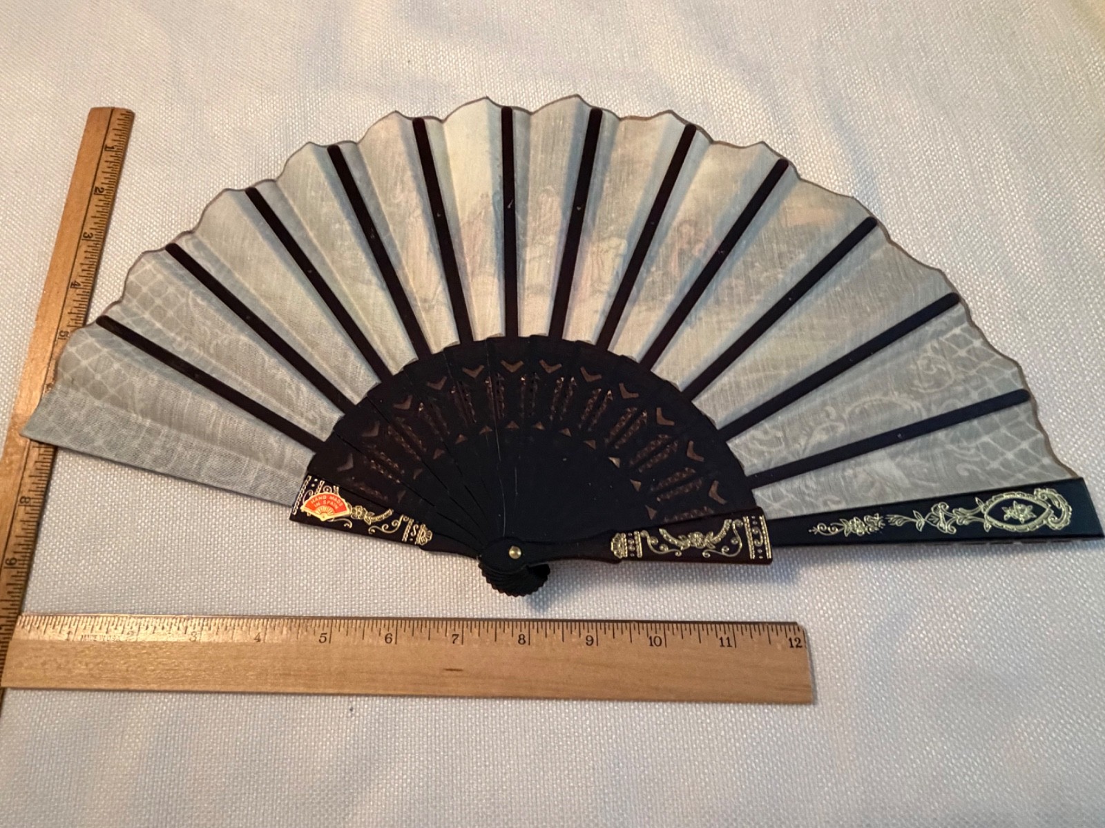 Vtg Giner Hand Fan W Box Features Period Clothing Fabric Plastic Gold Trim Spain
