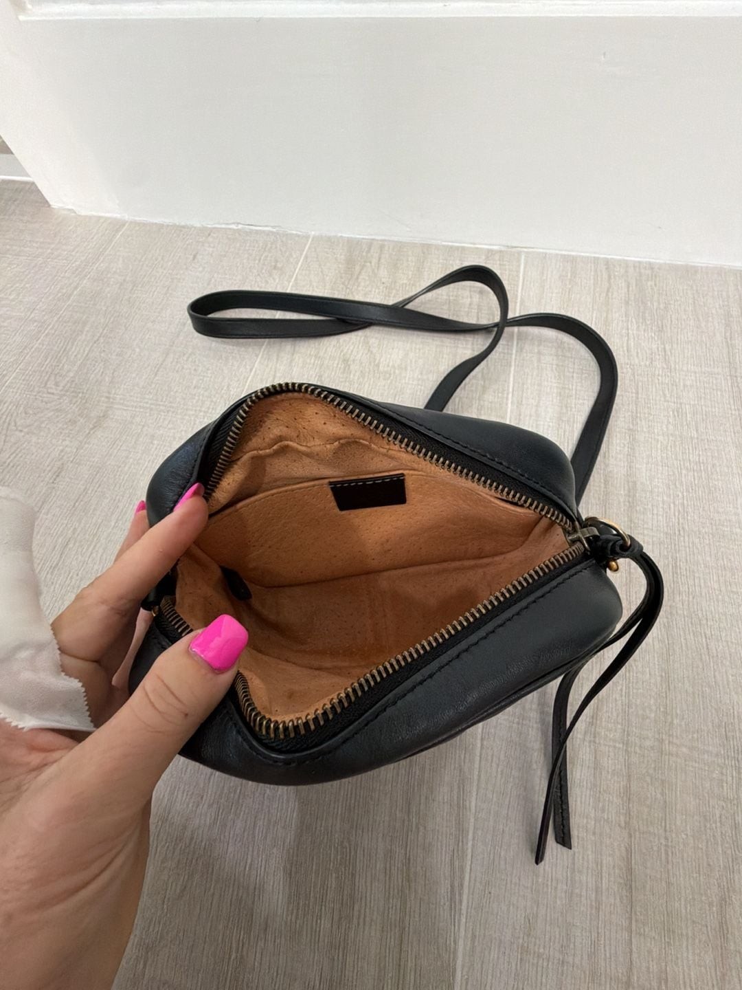 Gucci Pre-Owned 2016-2026 Small GG Marmont Matelasse Leather Crossbody Bag