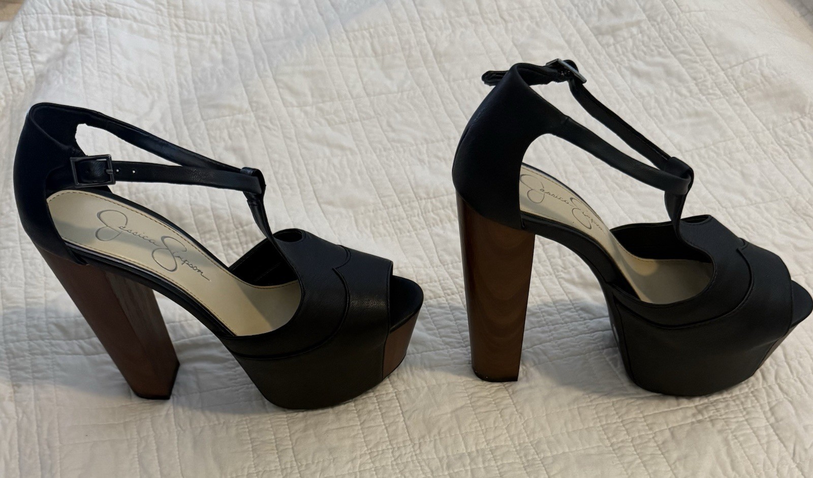 Jessica Simpson Black Leather Platform T-Strap Buckle Sandals Women’s 7M