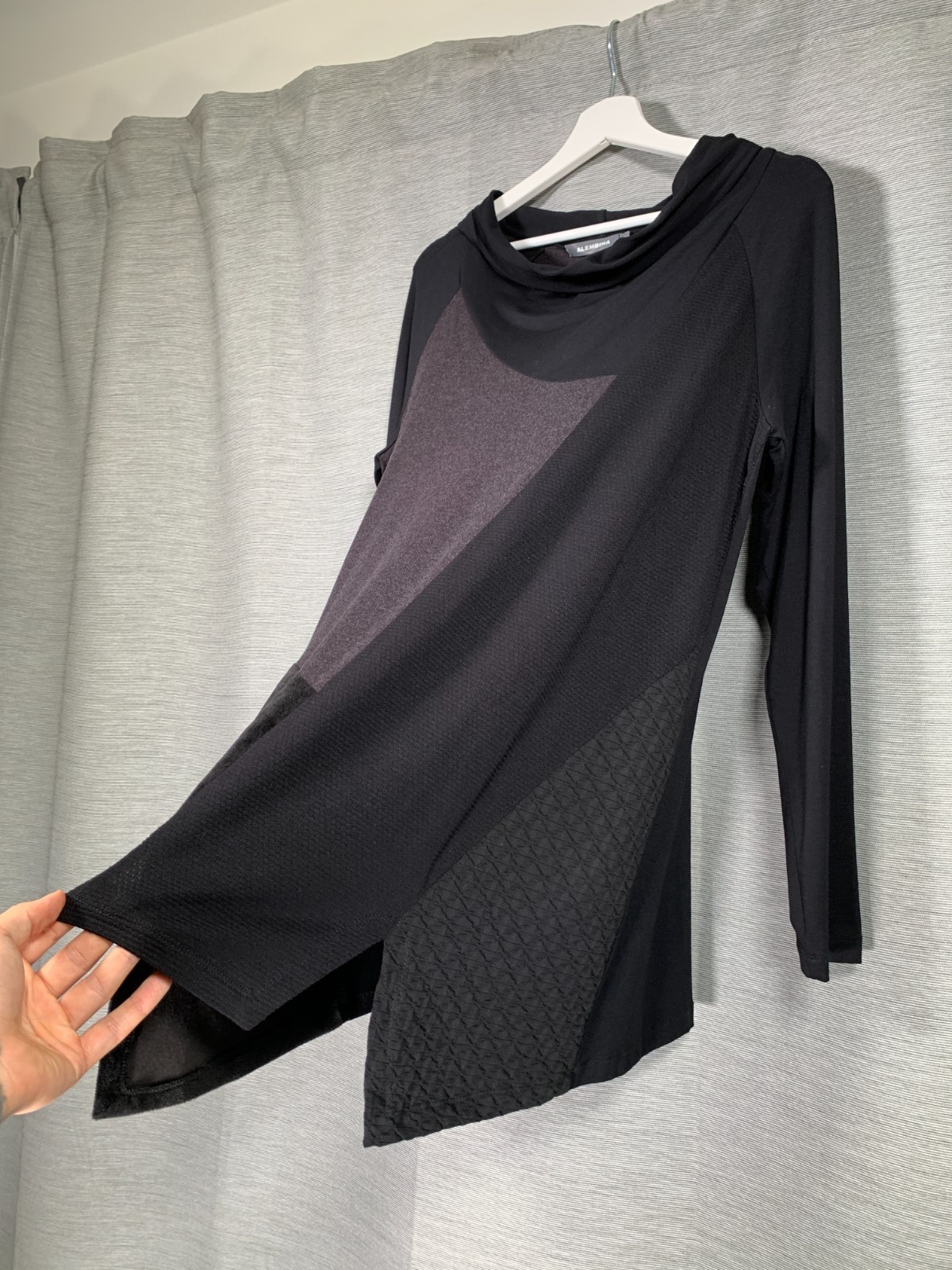 Alembika Tunic Top Size UK14 Black Asymmetric Cowl Stretch Jersey Lagenlook Arty