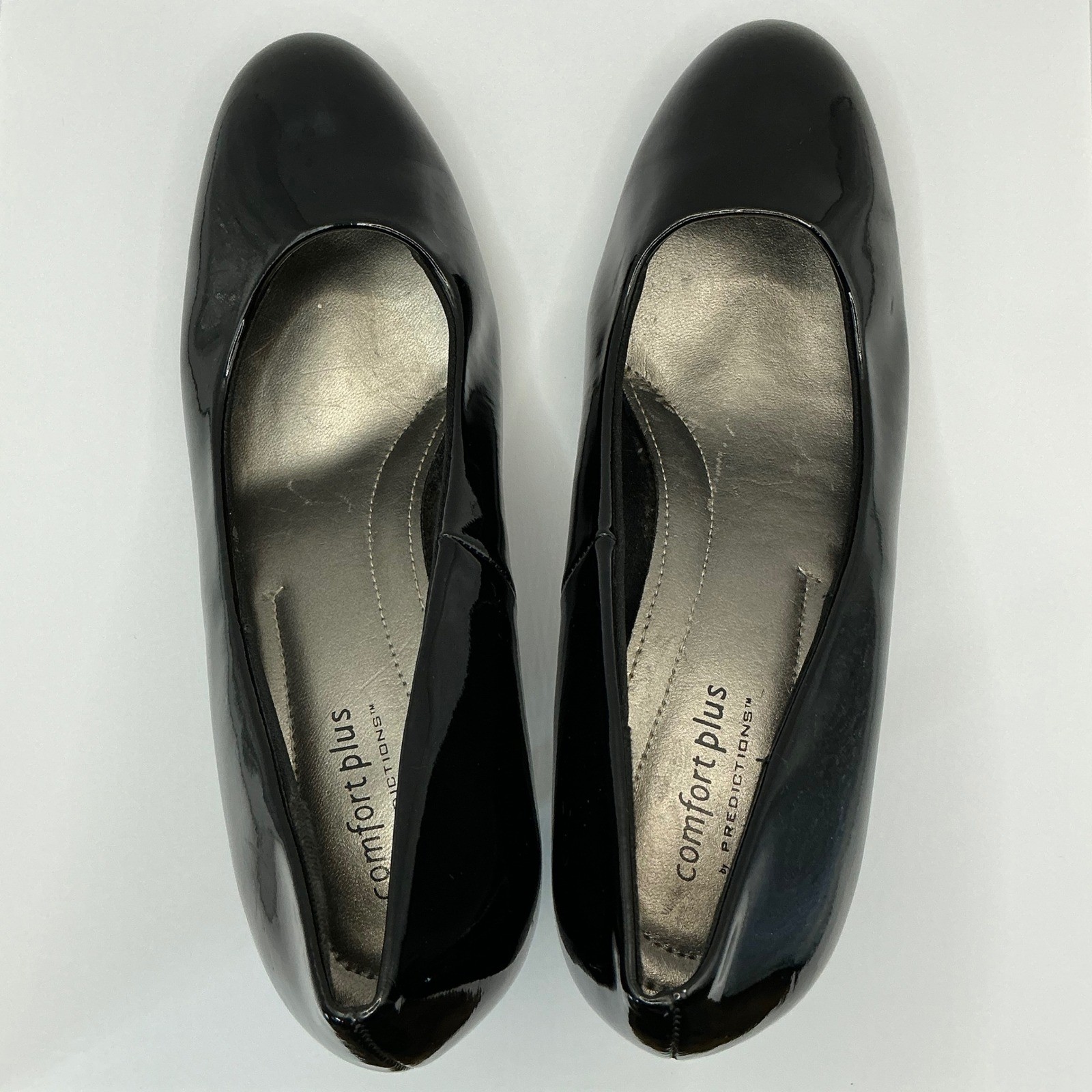 Comfort Plus by Predictions Black Patent Pumps Round Toe Heels Womens 8.5