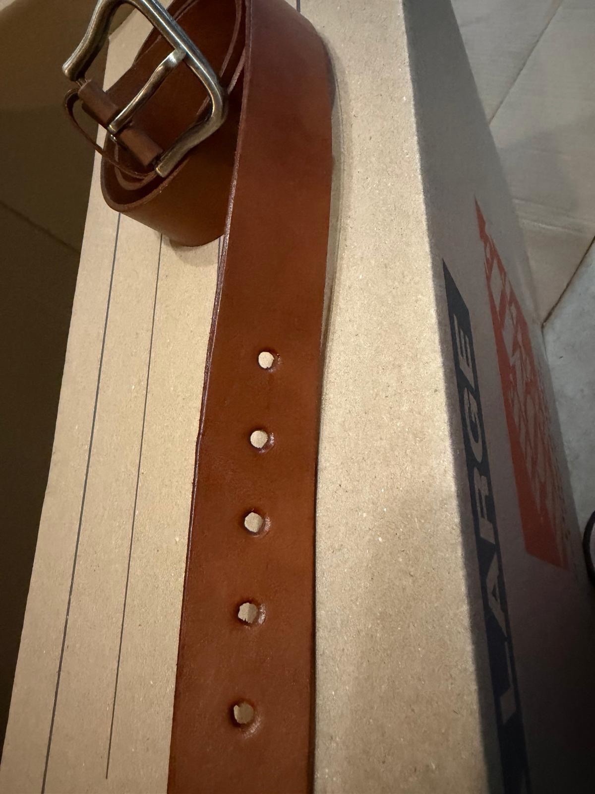 Men’s Brown Leather Belt Size 36 Solid Adjustable Buckle 1.5 in Wide