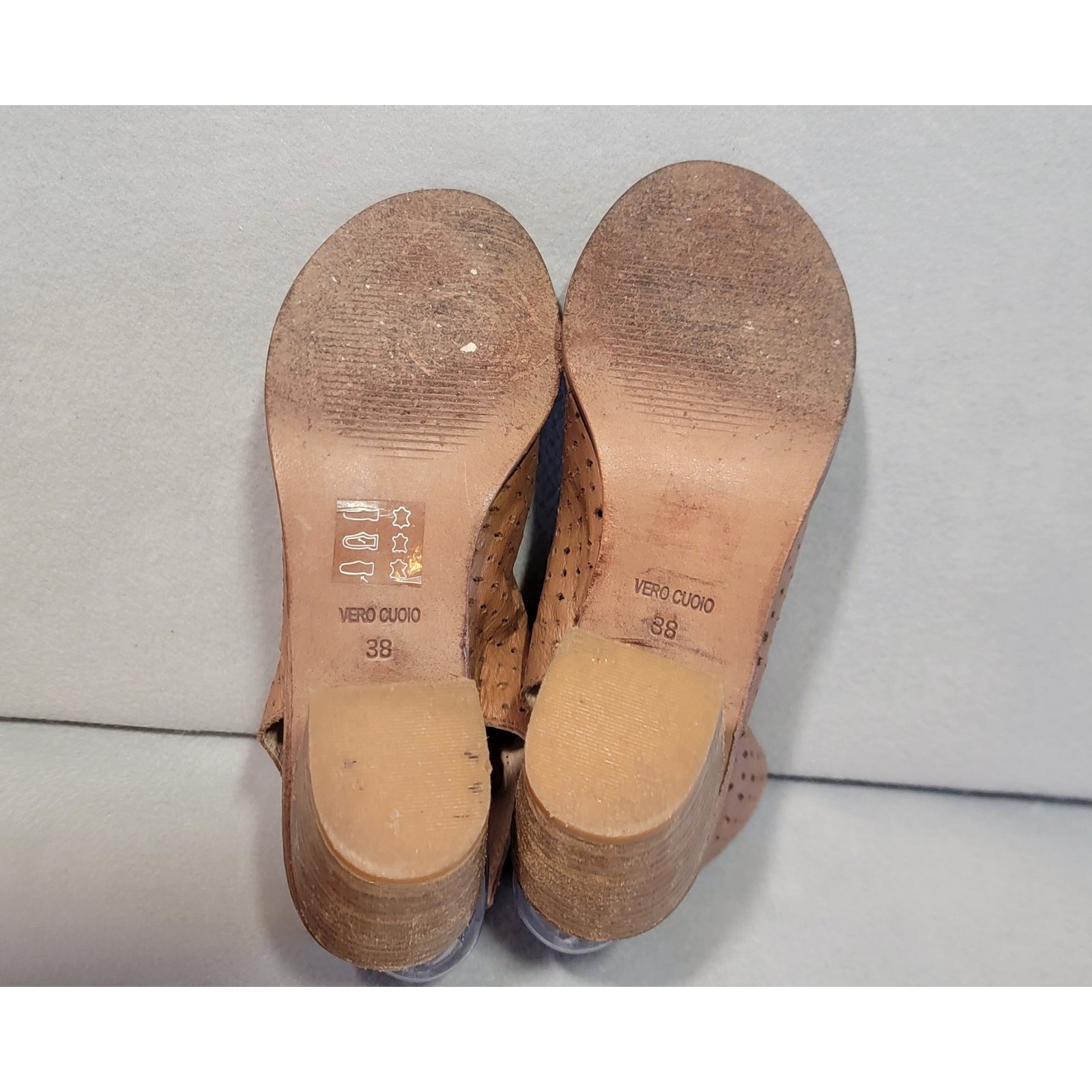 Sheridan Mia Leather Perforated Heeled Sandals 38 7.5