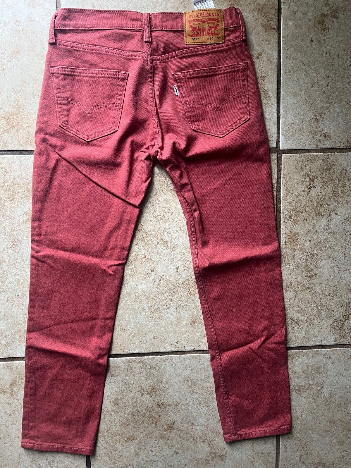 Levi’s 511 Men’s Denim Slim Fit Jeans Red size w30 L30 30×30 salmon pink white