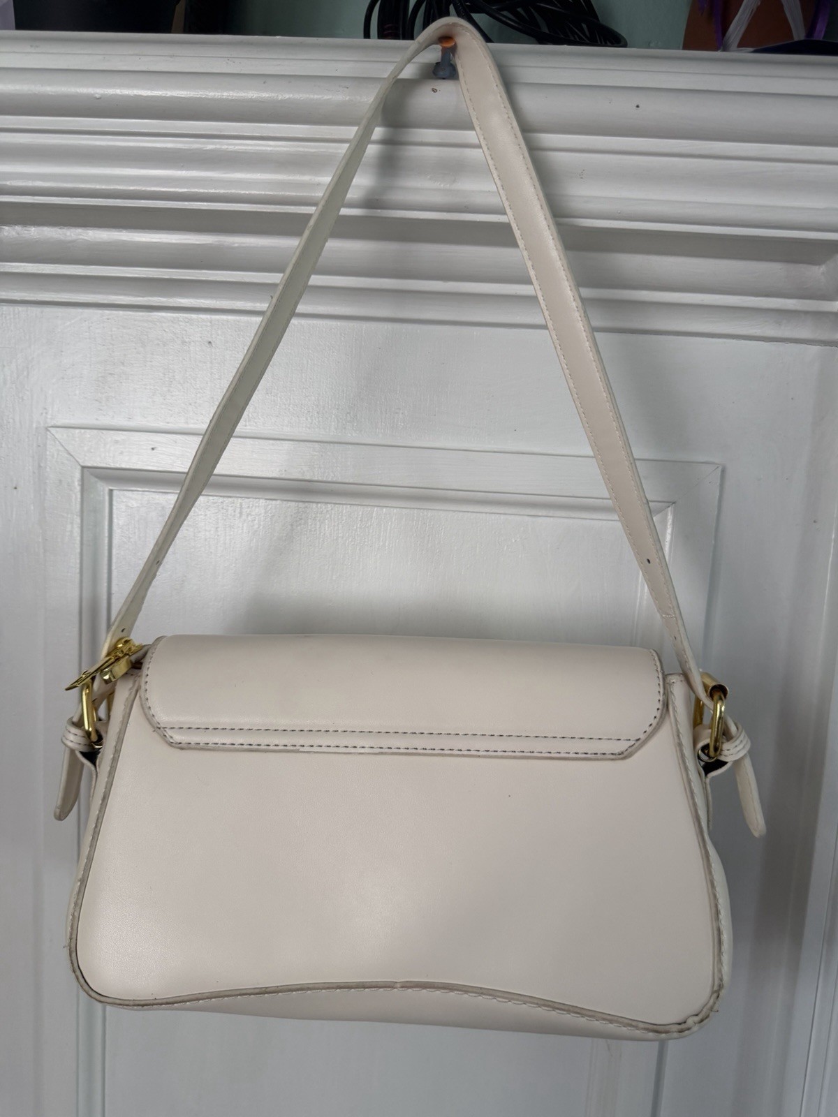 White Shoulder Bag Solid Rectangle Gold Hardware Magnetic Flap Zip Inner Pockets