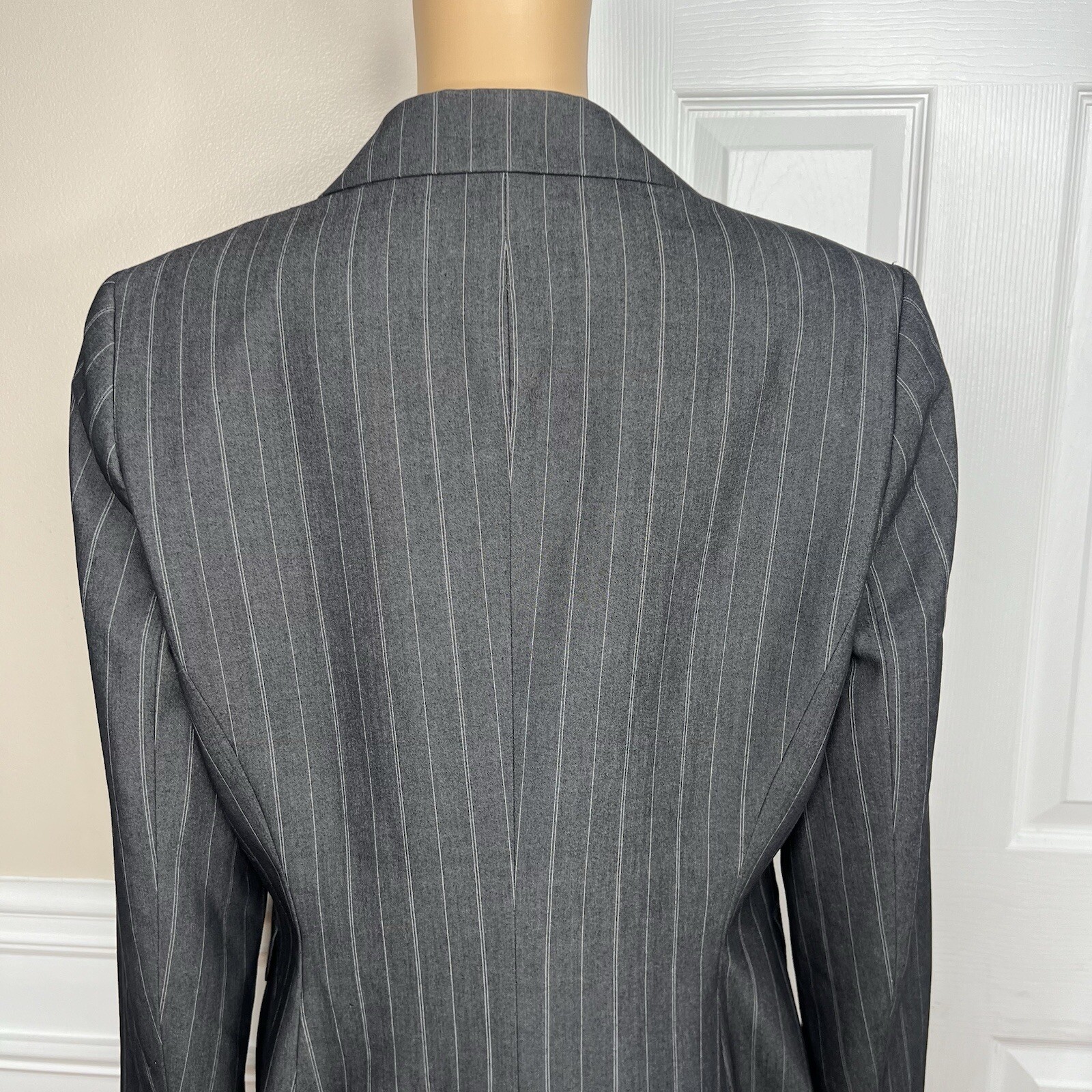 Nine West Polyester Rayon Stretch Pant Suit Size 10 Gray Striped Lined 2PC