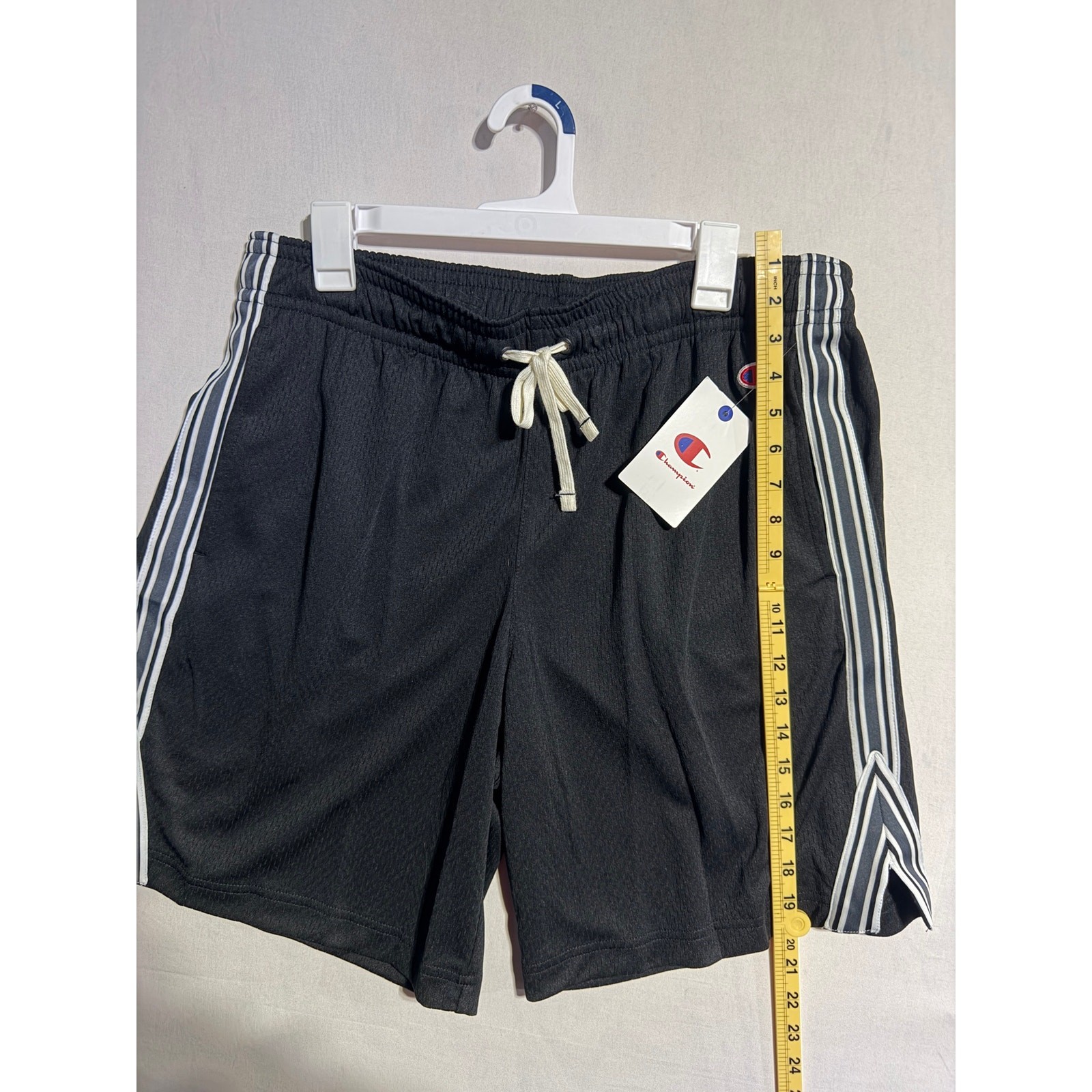 Champion Men’s Mesh Shorts Large Black Stripe Drawstring Athletic Basketball NWT