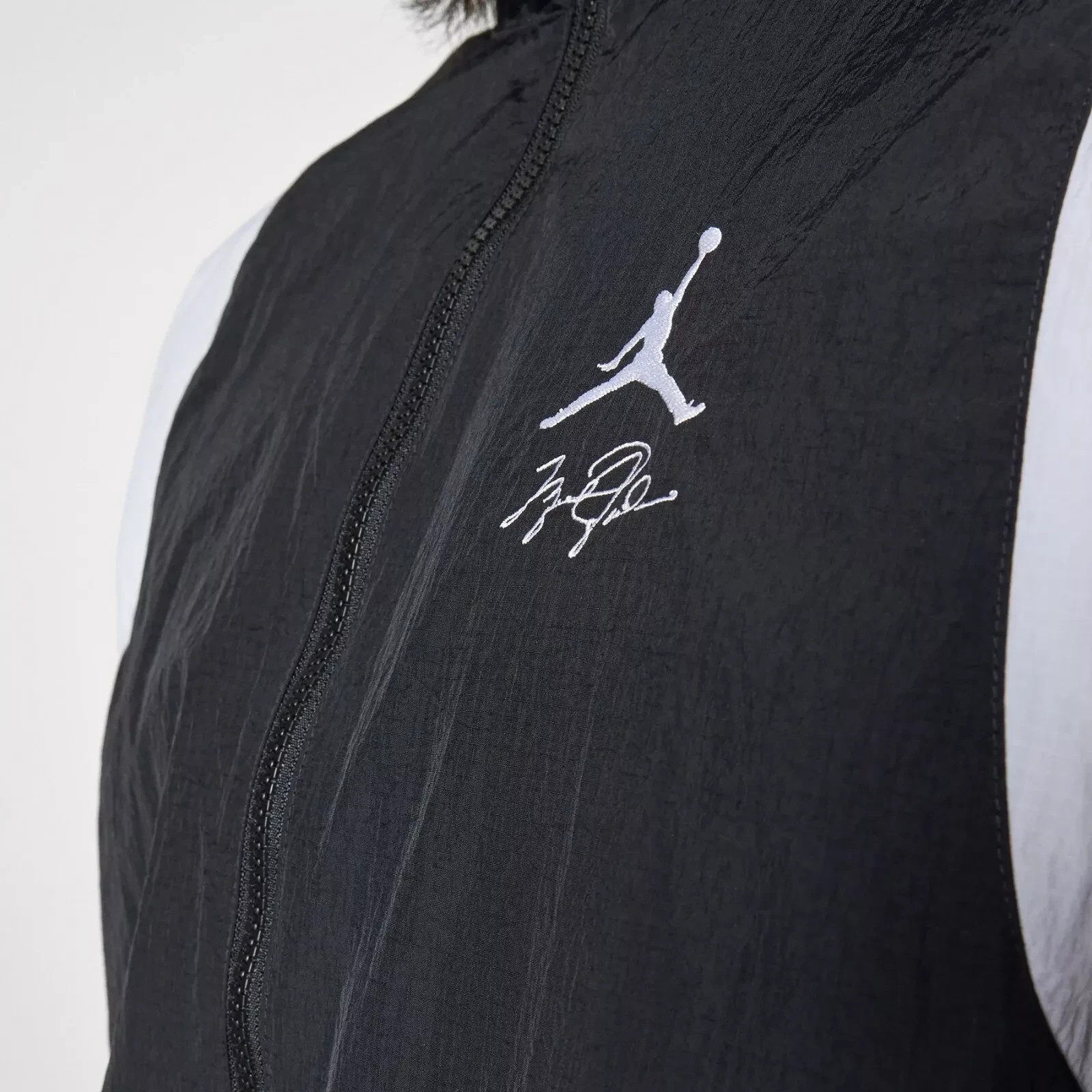 Nike Air Jordan Essentials Full Zip Flight Jacket Track Top SIZE M – FN4621-010