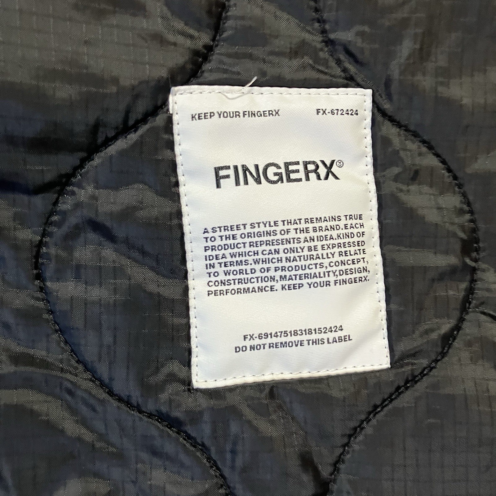 FINGERCROXX Jacket Mens Size Large Black Quilted Military Style Logo Ribbed Cuff