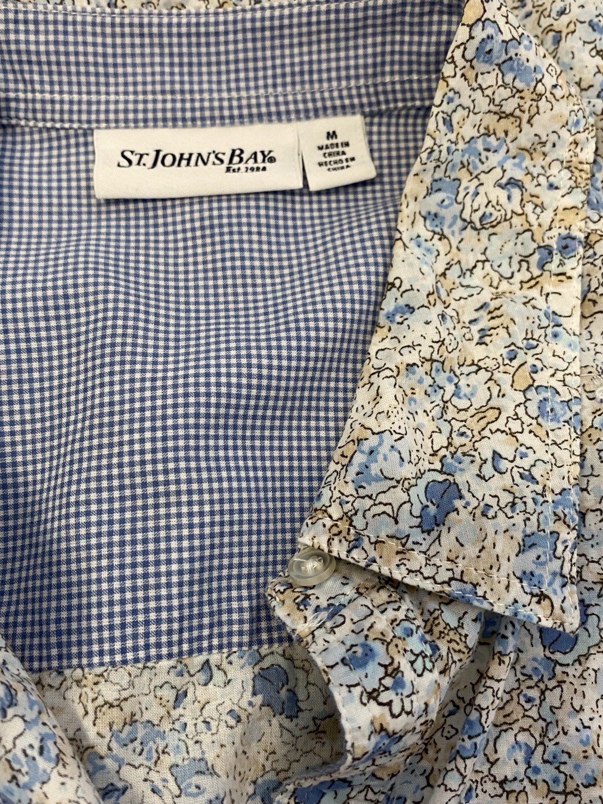 St. John’s Bay Women’s Size M Blue Floral Button Front Soft Cotton Blouse Top