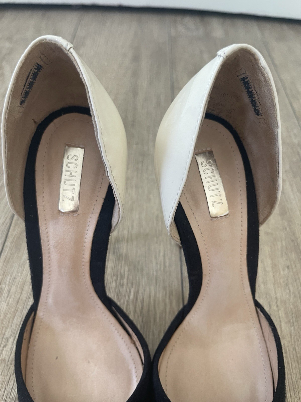 SCHUTZ Black/Ivory Suede & Patent Leather D’Orsay Pointed Toe Stiletto 6