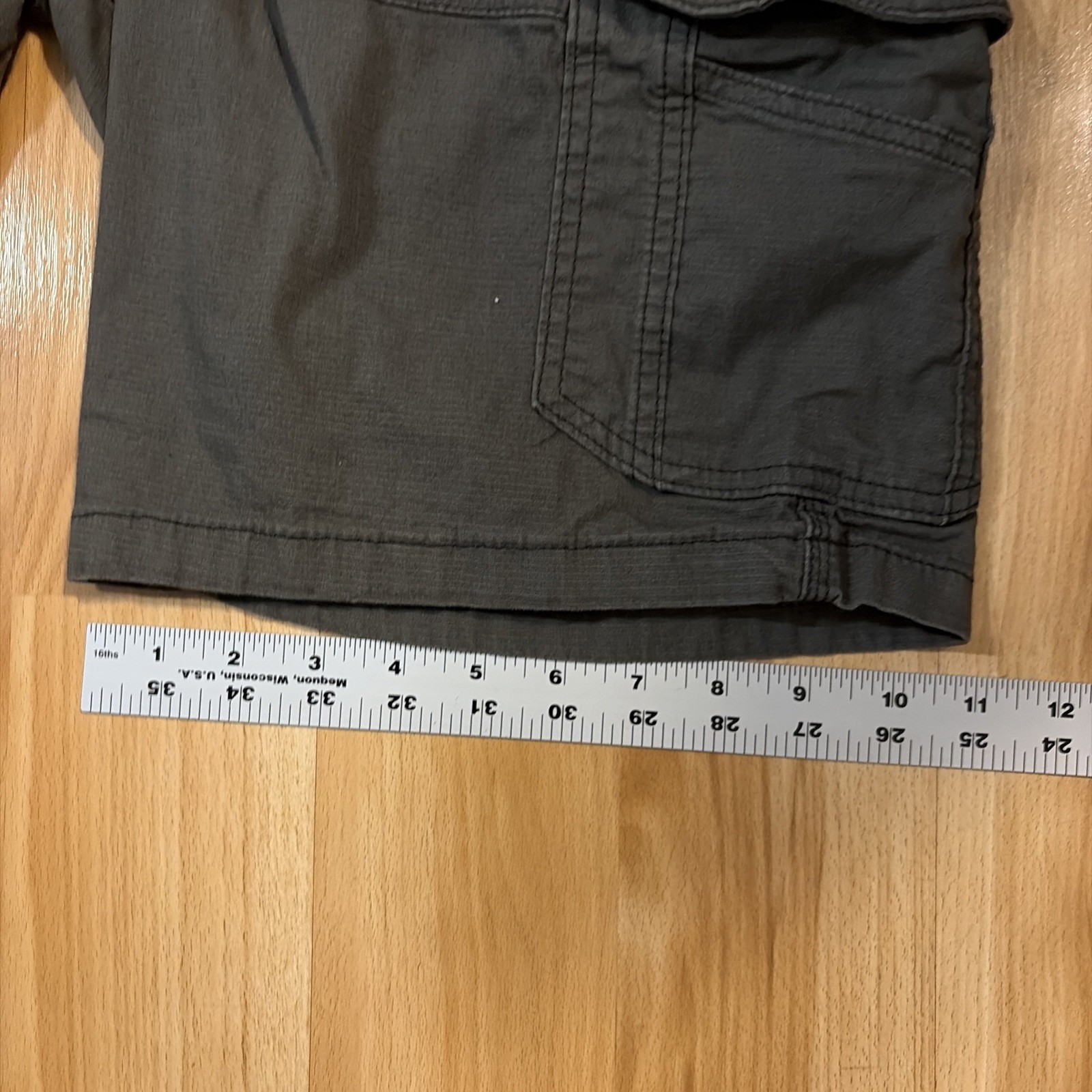 Lee Extreme Motion Mens Cargo Shorts 34 Gray Stretch Utility Pockets 6
