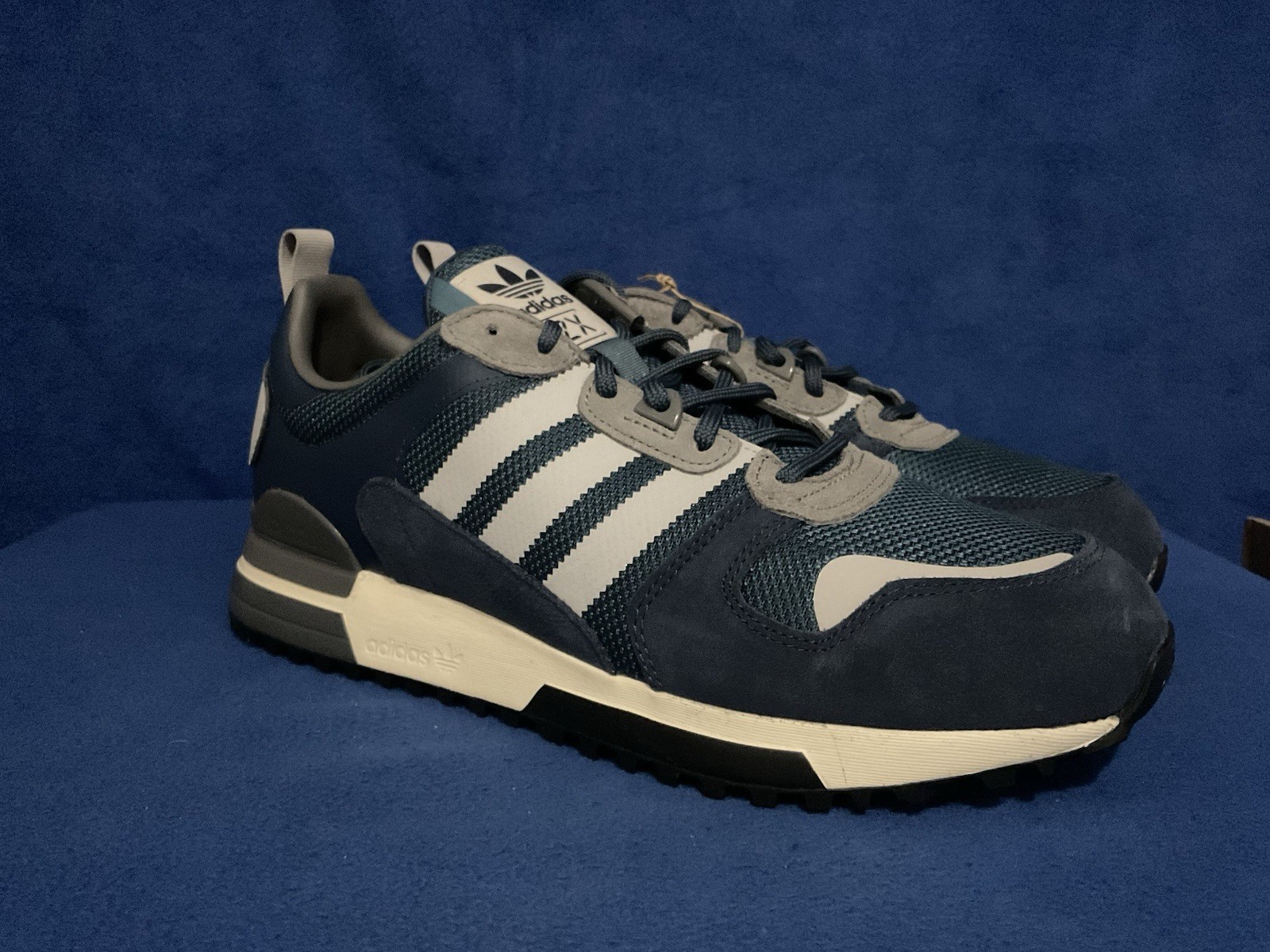 Size 13 – Adidas ZX 700 HD