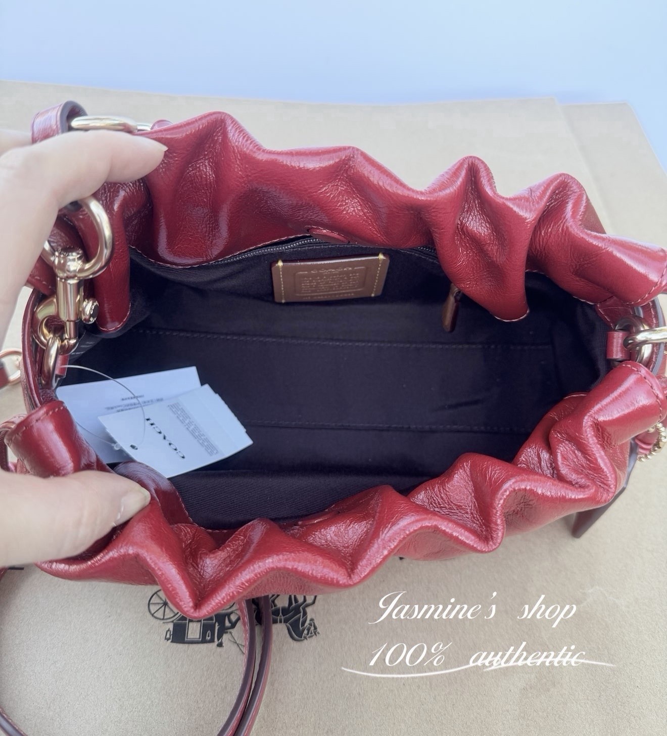 NWT Coach Faye Shoulder/Crossbody Bag In Glazed Leather/Dark Cardinal CCE39