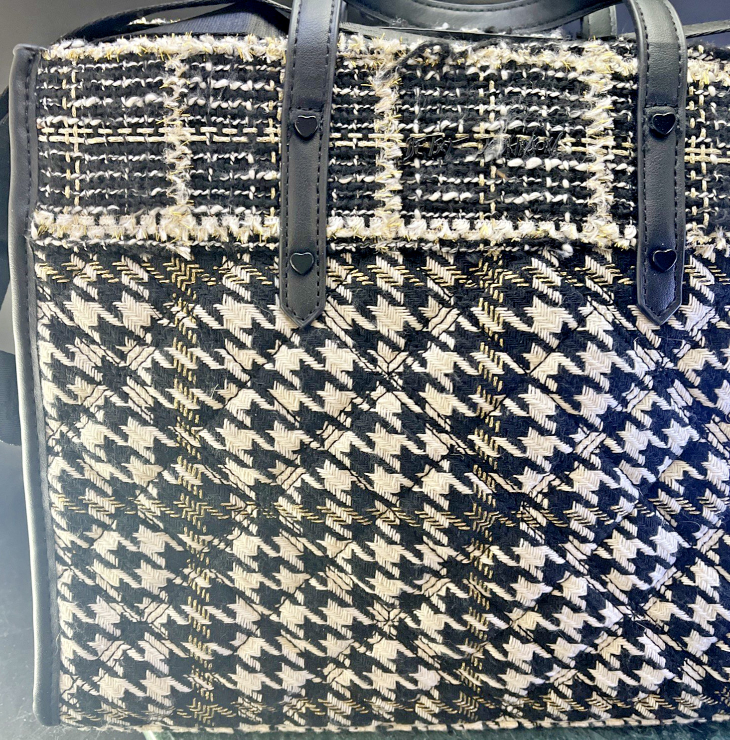 BETSEY JOHNSON Quilted Houndstooth Tweed Tote Purse Bag Crossbody XO BECCA