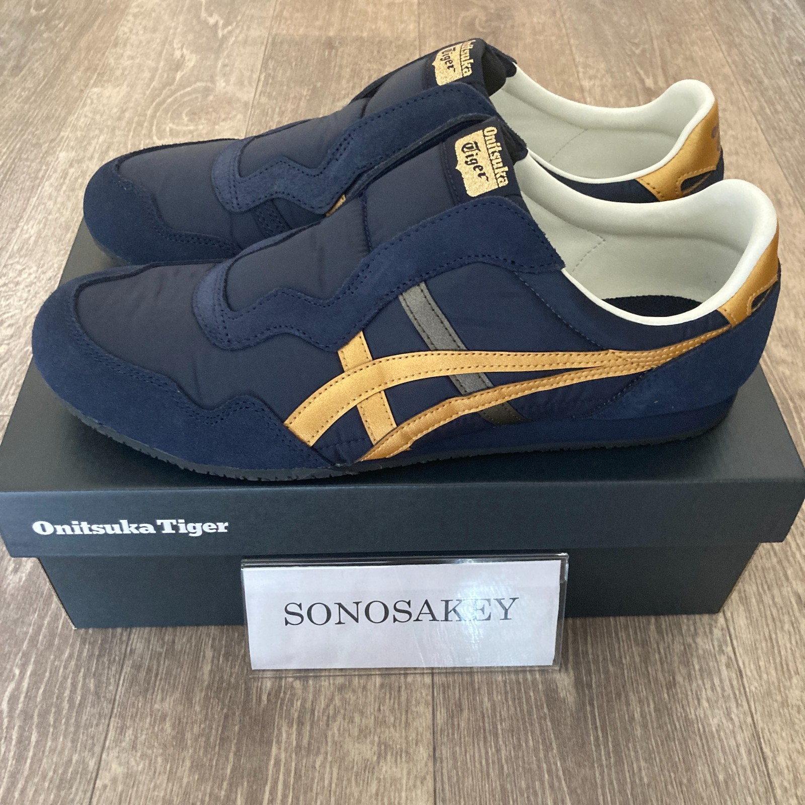 Onitsuka Tiger SERRANO SLIP-ON 1183C615 400 MIDNIGHT/PURE GOLD New in Box