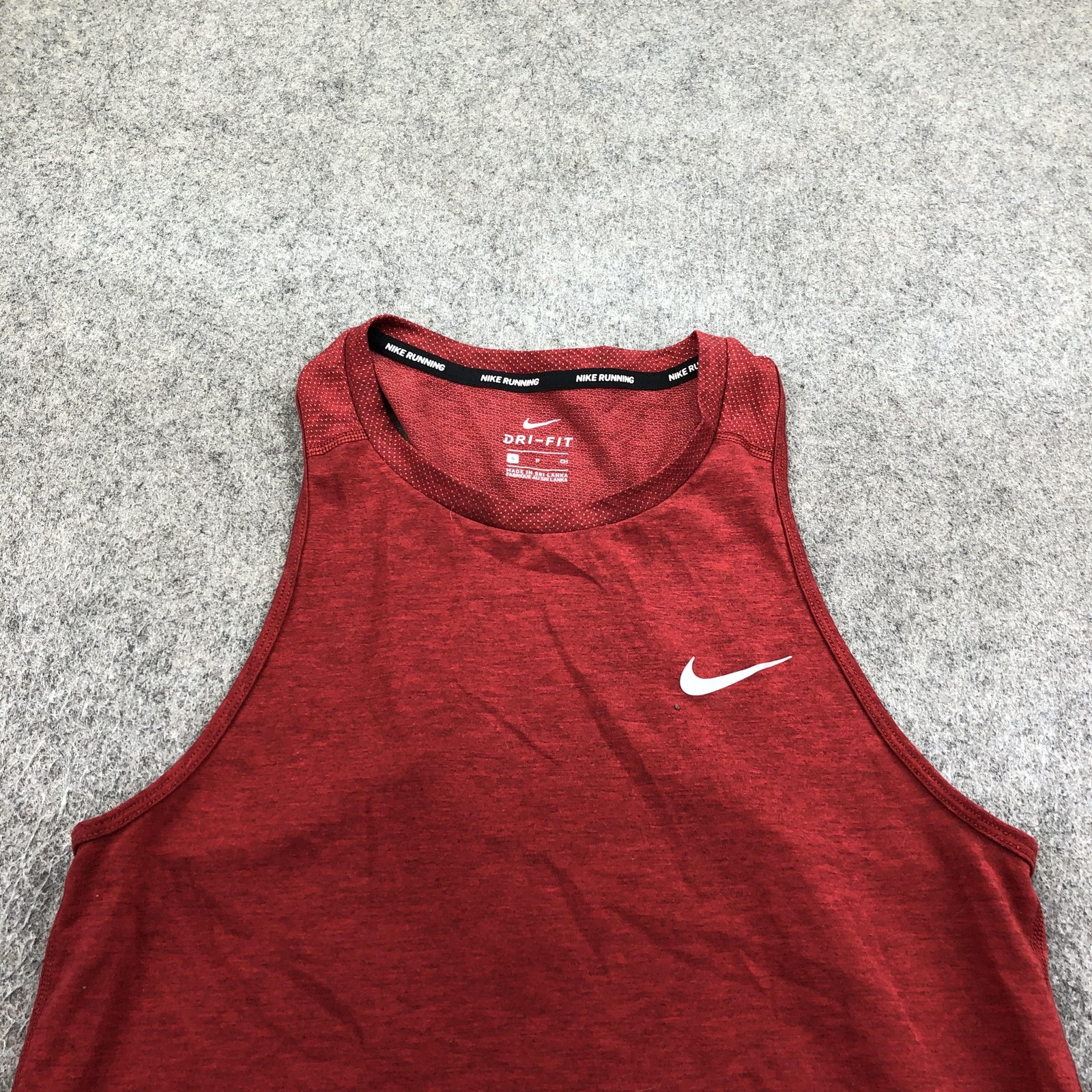 Nike Tank Top Mens Small Red Dri-FIT Sleeveless Running Gym Athletic Performance