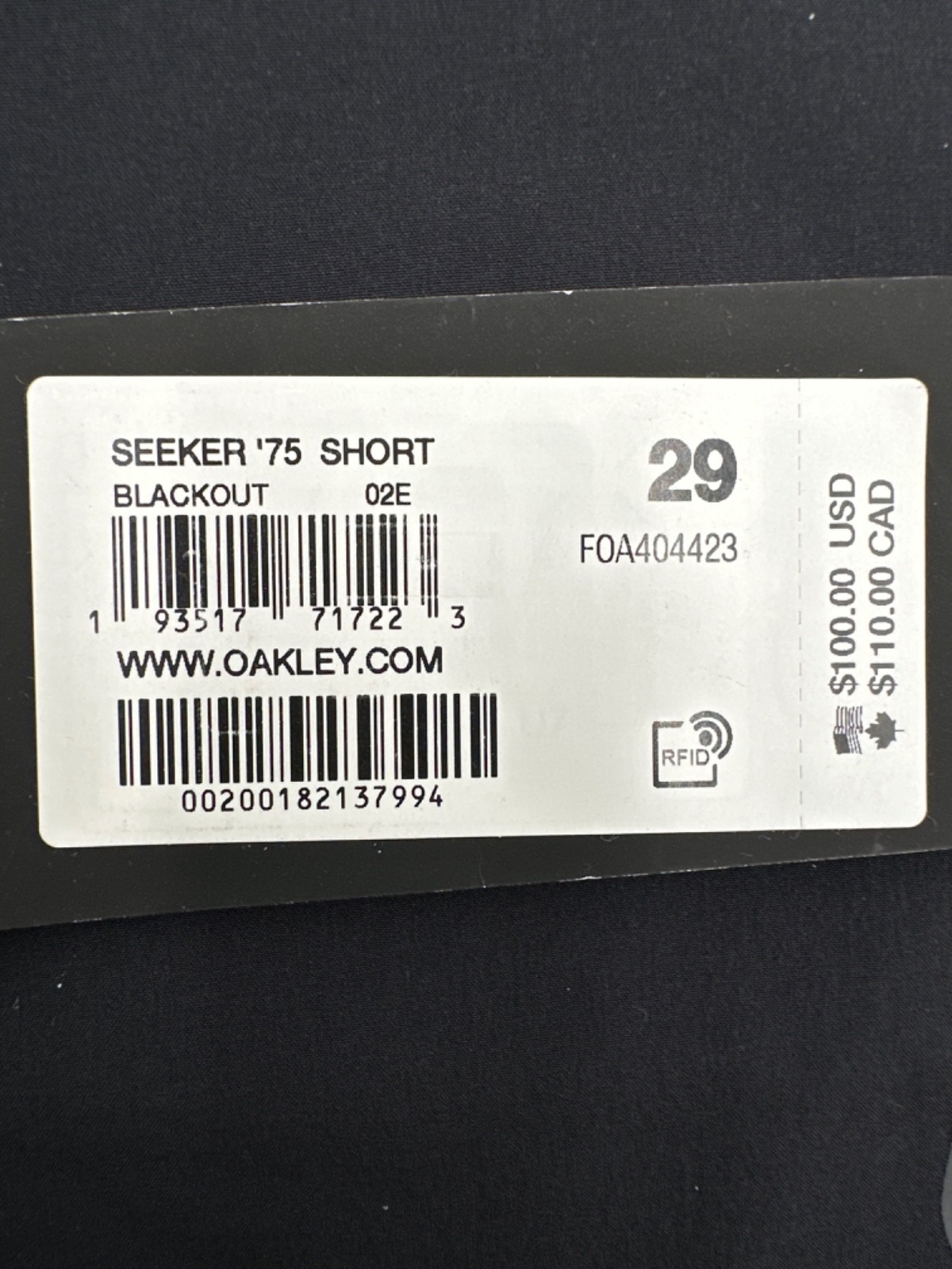 $100 Oakley Men’s Seeker 75 Bike Shorts 11.5” – Black/Grey – Size 29 – New Tags