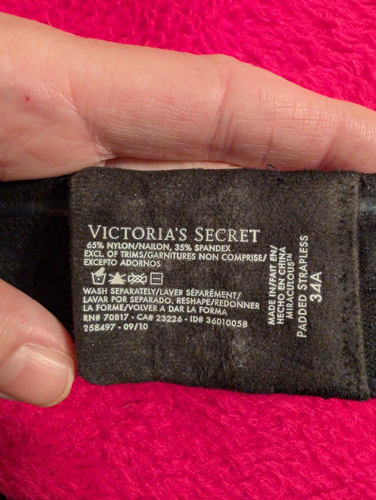 Victoria Secret Miraculous Strapless Push Up Bra 34A Black Add 2 Cup Sizes Multi