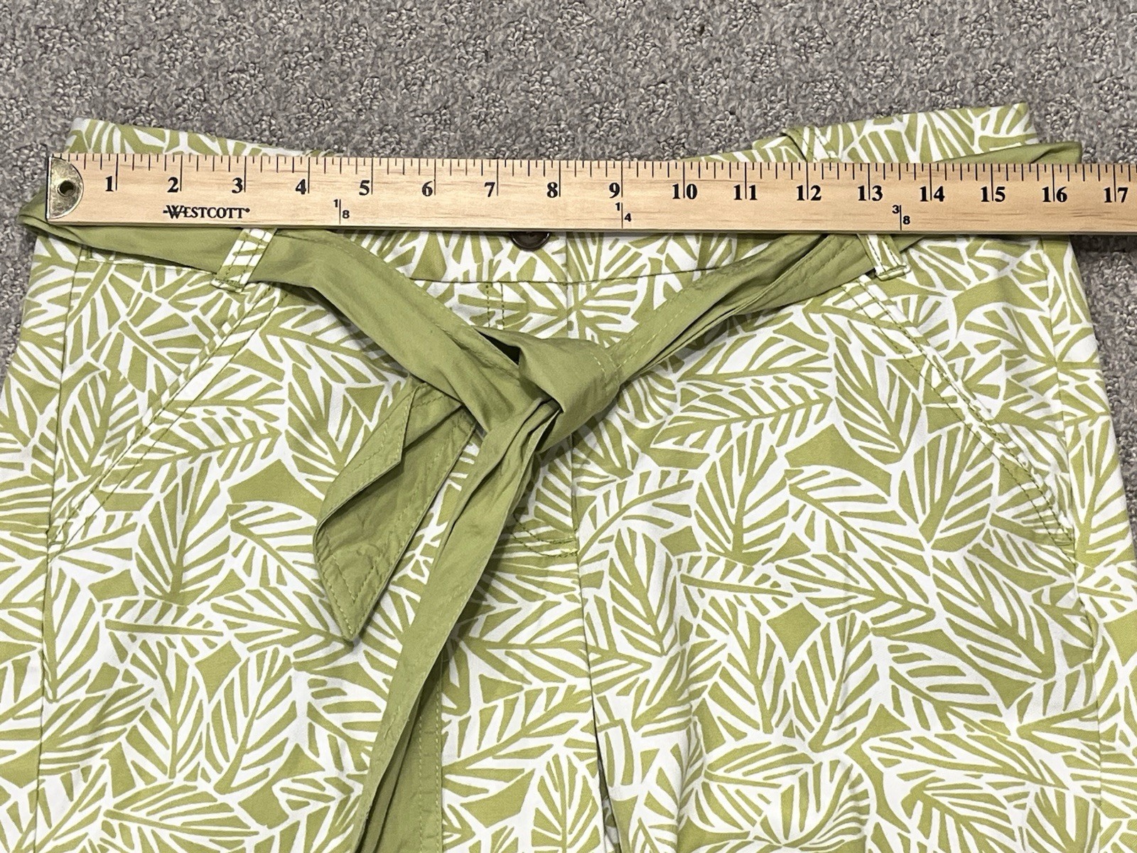 LANDS END GREEN LEAF PATTERNED PANTS, Size 8 Cotton 100% Baumwolle Travel Casual