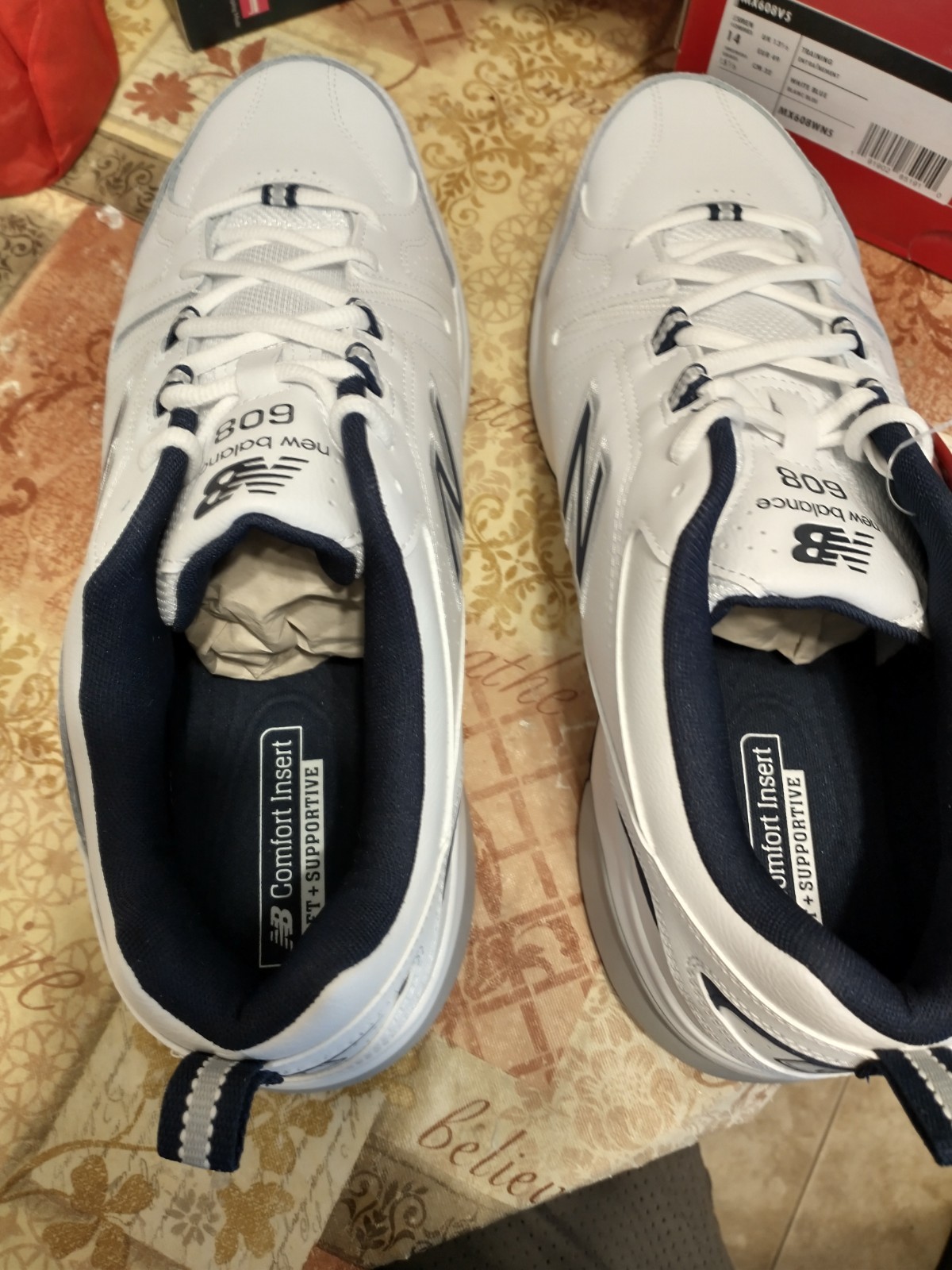 NEW New Balance Mens Shoes Size 14/4E 608 V5 MX608v5 White Lace-Up Sneakers