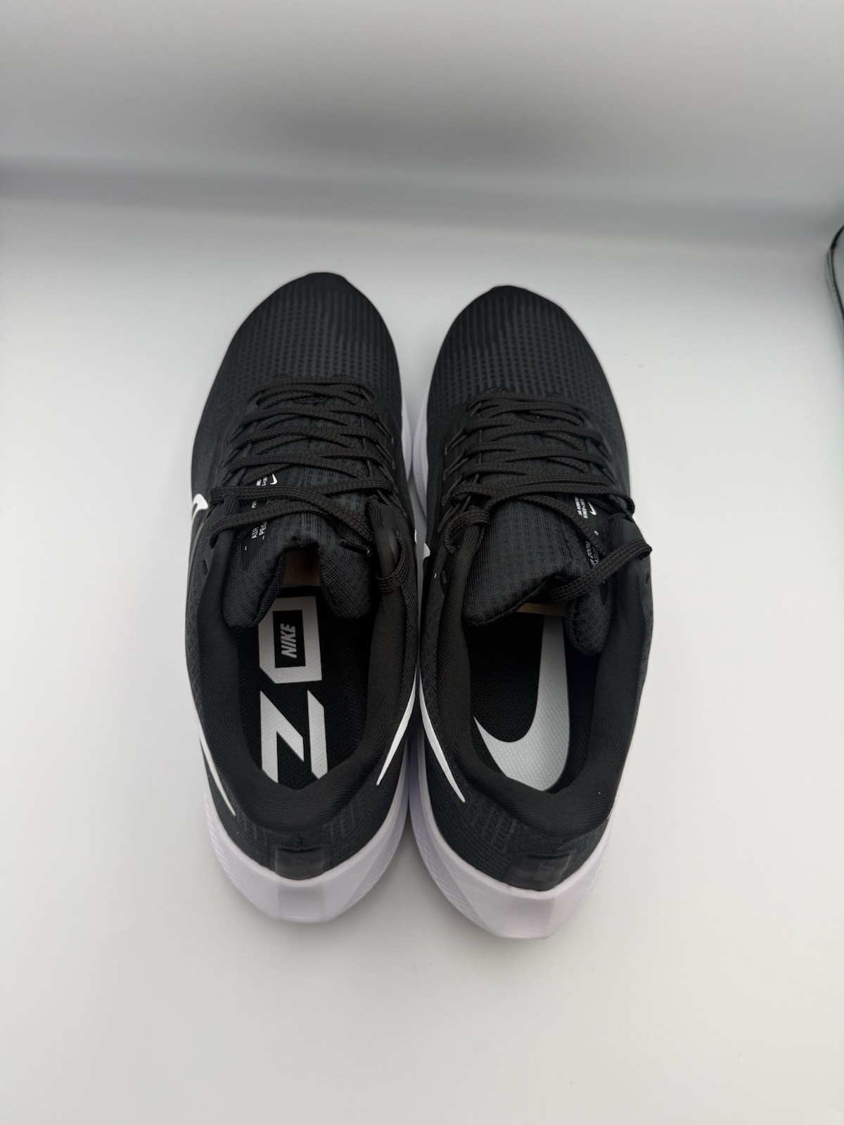 Nike Air Zoom Pegasus 39 Black White Me’ns Size 13 Running Shoes DH4071 001 New