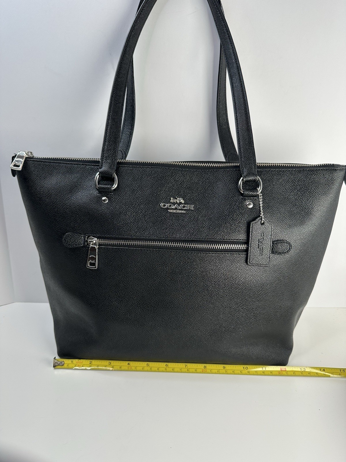 Coach Gallery Tote (F79608) Black Cross Grain Leather Bag – EUC!